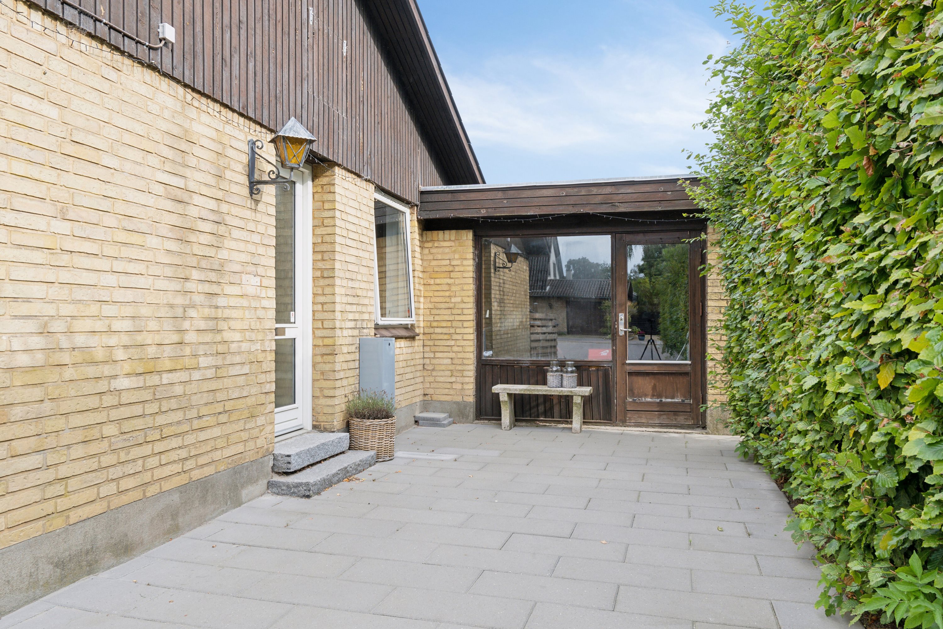 Fremhævet udendørs billede i fuldskærmstilstand. Billede af Lærkevej 15, Rolfsted, 5863 Ferritslev Fyn