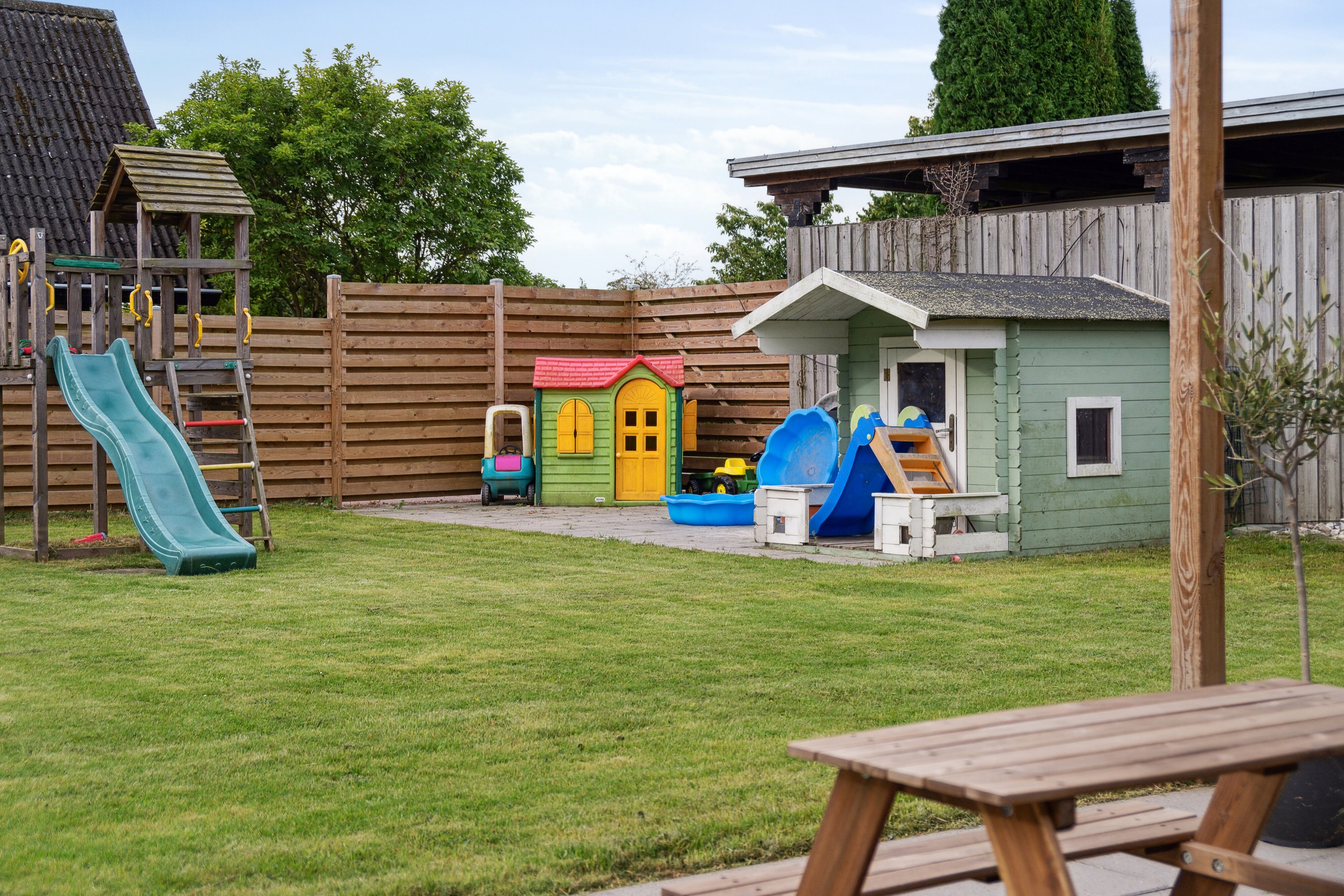 Fremhævet set fra haven billede i fuldskærmstilstand. Billede af Lærkevej 15, Rolfsted, 5863 Ferritslev Fyn