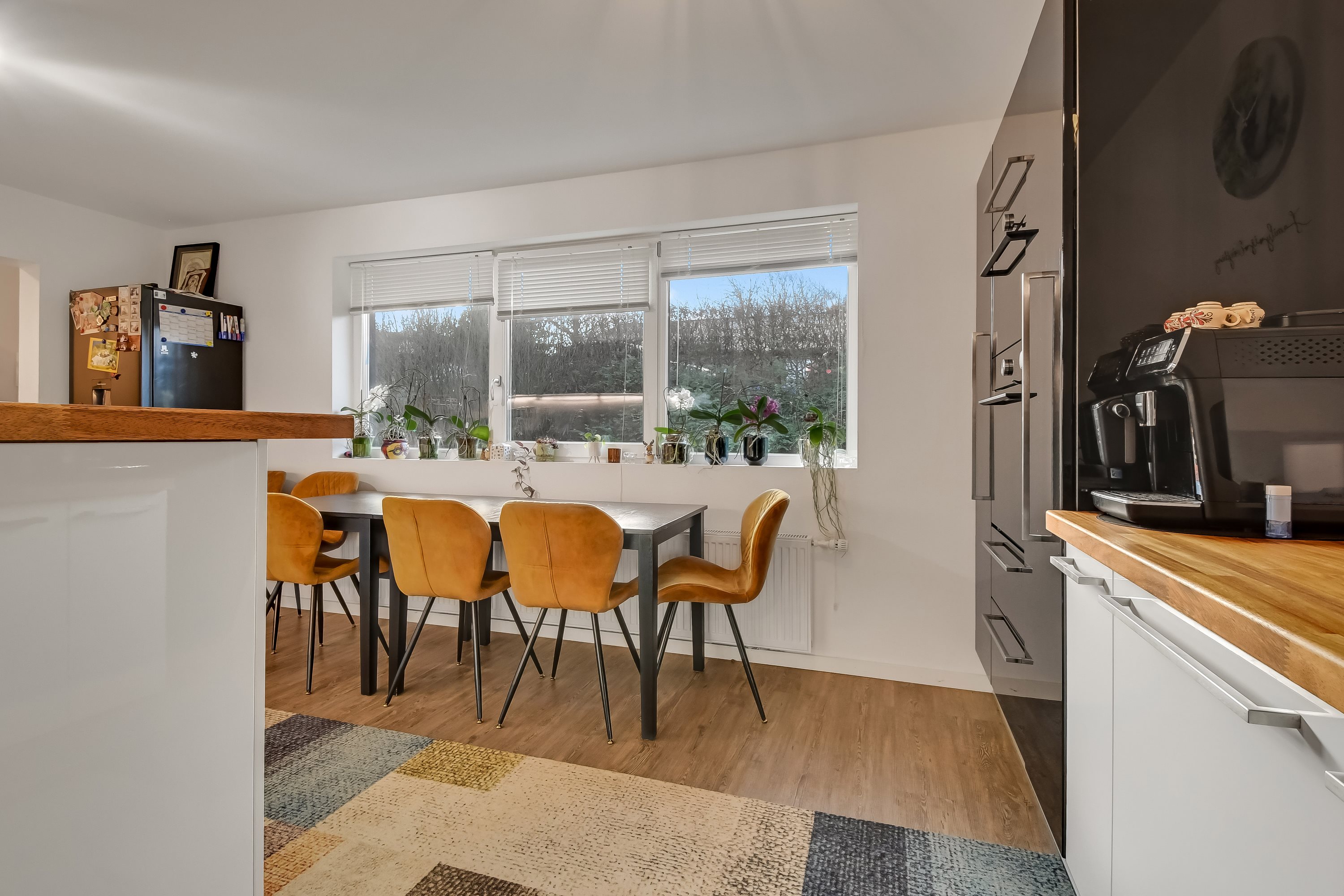 Fremhævet stue billede i fuldskærmstilstand. Billede af Nørmarkvej 8, 7600 Struer