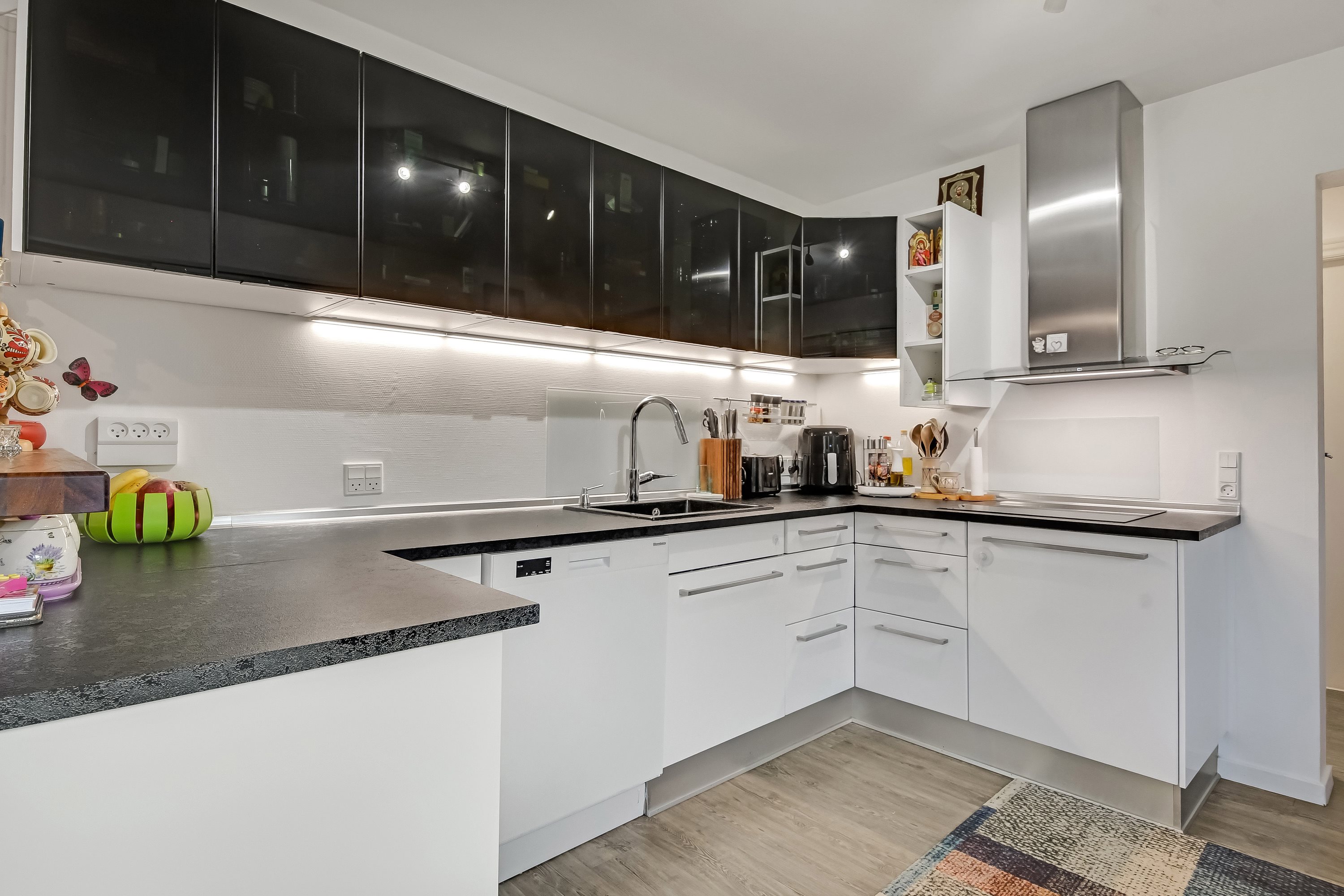 Fremhævet køkken billede i fuldskærmstilstand. Billede af Nørmarkvej 8, 7600 Struer