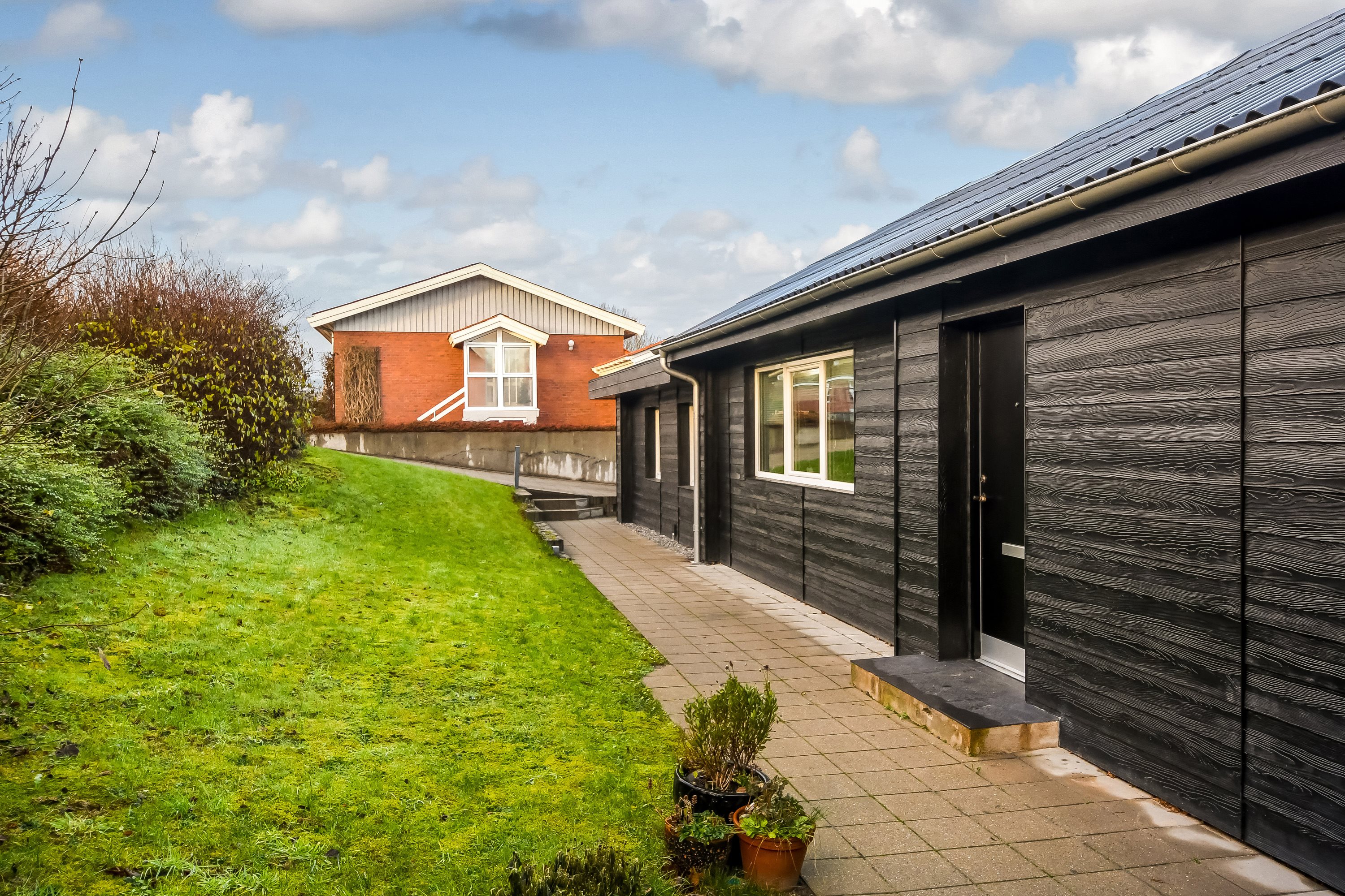 Fremhævet ejendommen billede i fuldskærmstilstand. Billede af Nørmarkvej 8, 7600 Struer