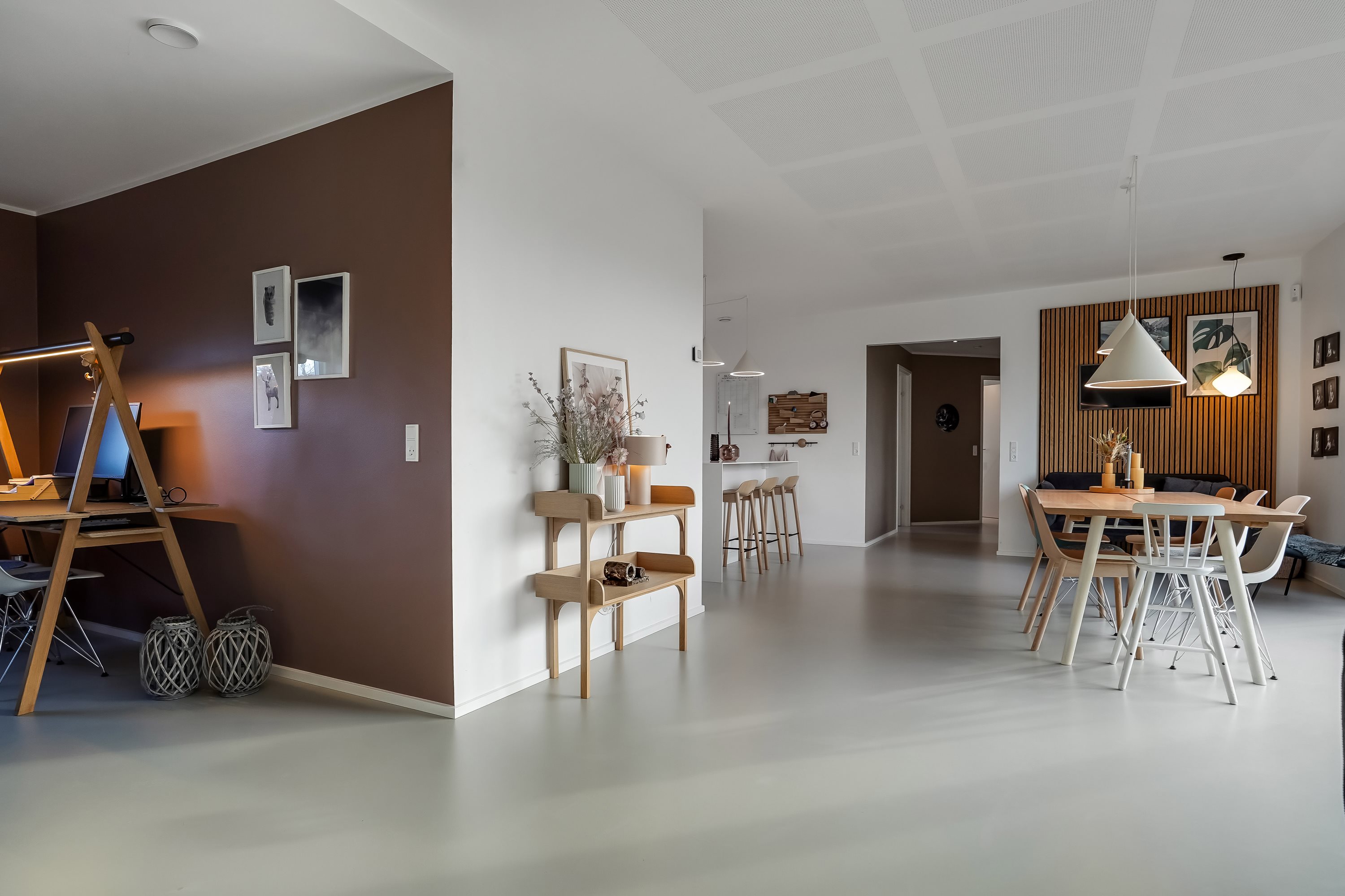 Fremhævet stue billede i fuldskærmstilstand. Billede af Ring Søpark 40, 8740 Brædstrup