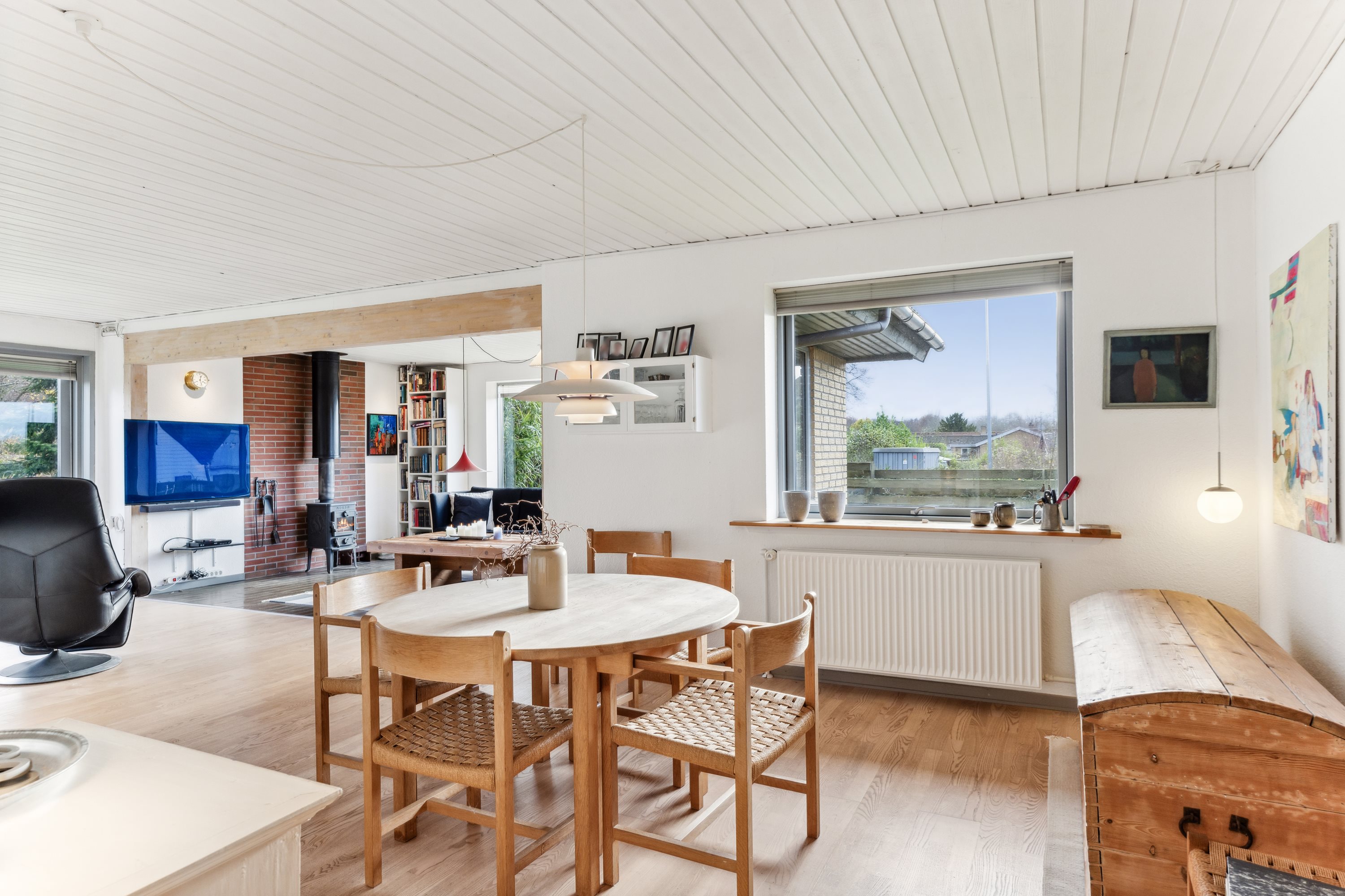 Fremhævet stue billede i fuldskærmstilstand. Billede af Løjtertoft 23, 6430 Nordborg