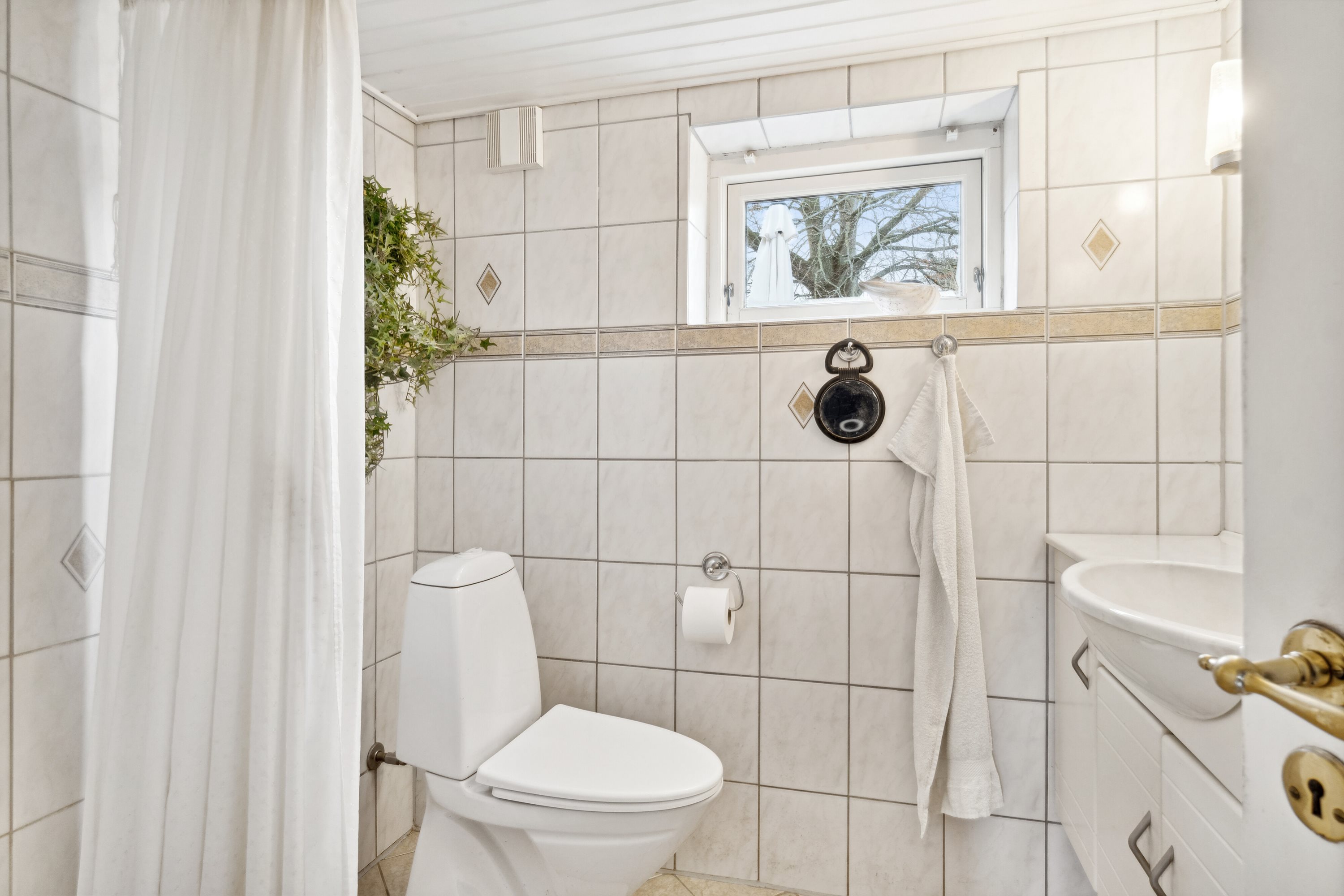 Fremhævet badeværelse billede i fuldskærmstilstand. Billede af Drøsselbjergvej 31, Drøsselbjerg, 4200 Slagelse