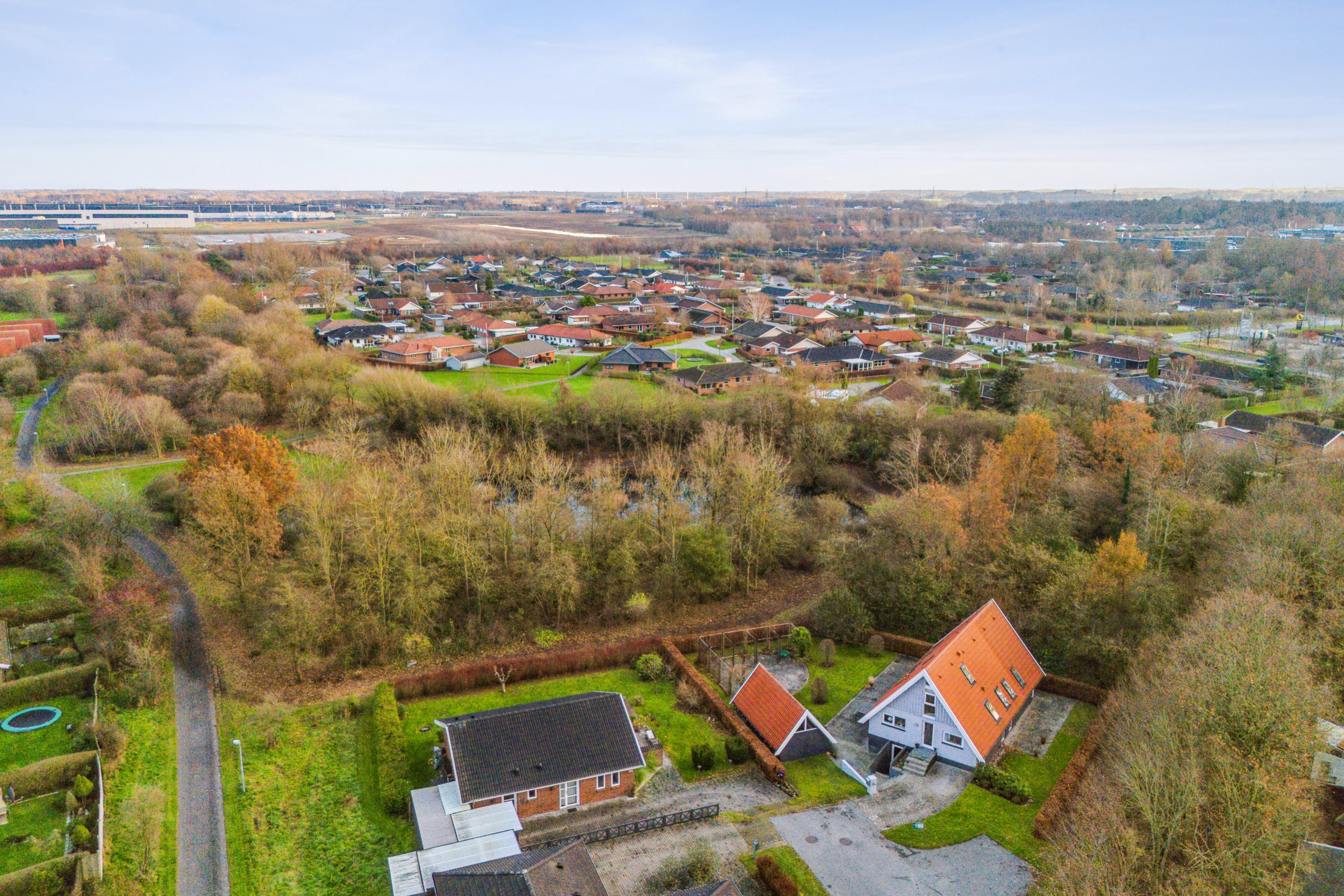 Fremhævet luftfoto billede i fuldskærmstilstand. Billede af Ridderhatten 308, Tornbjerg, 5220 Odense SØ