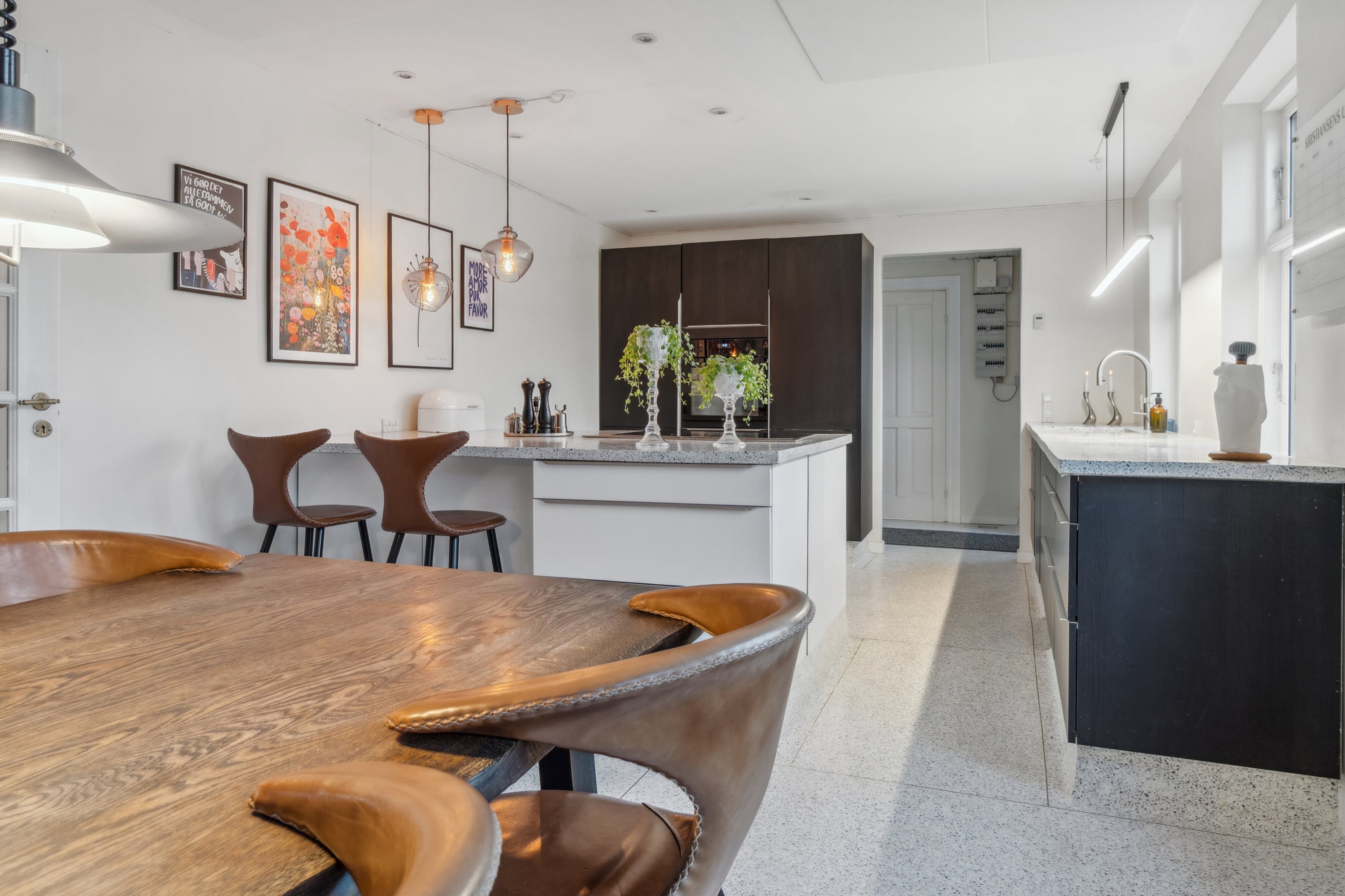 Fremhævet værelse billede i fuldskærmstilstand. Billede af Gl. Mårsøvej 11, 4300 Holbæk