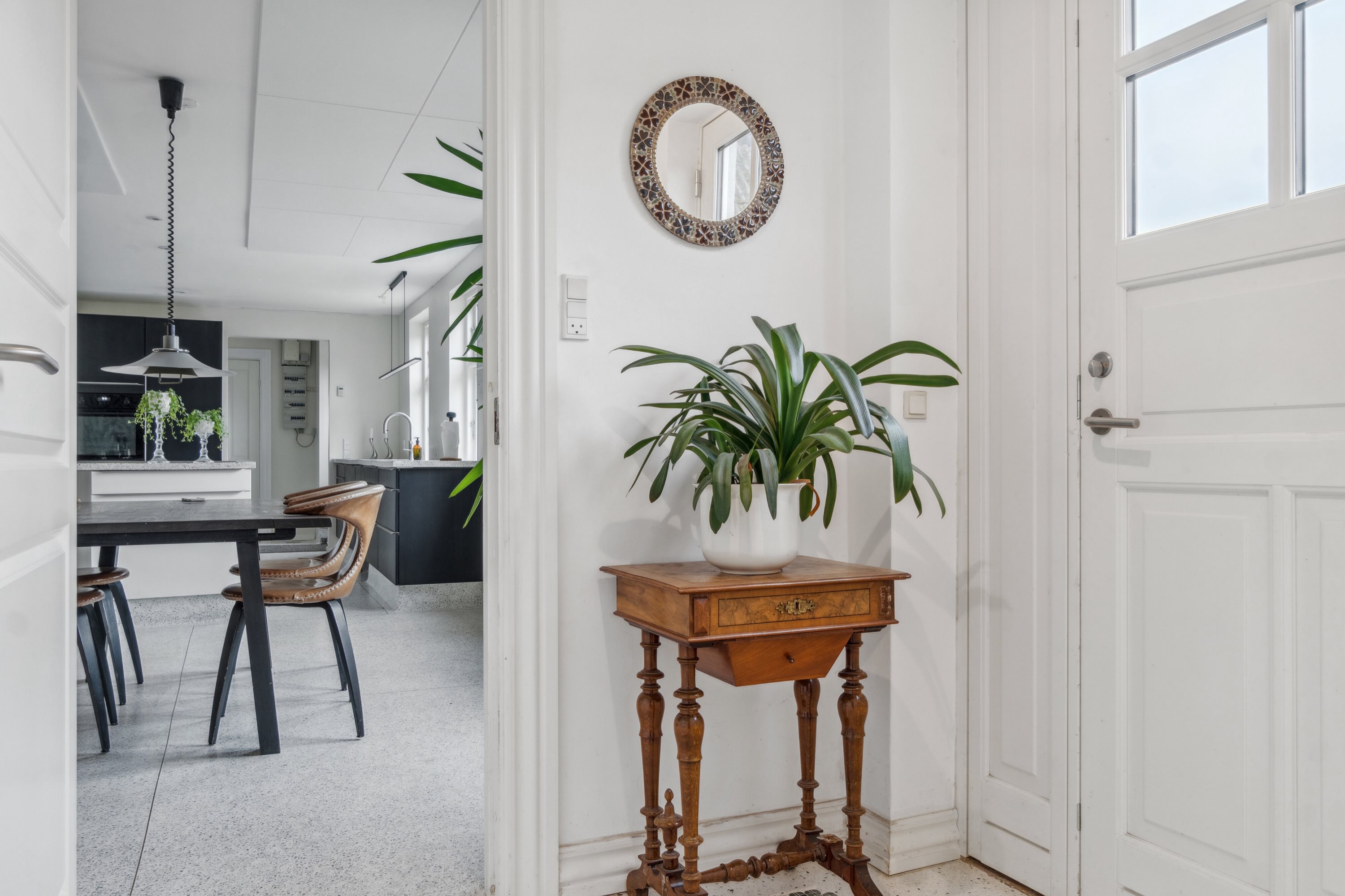 Fremhævet værelse billede i fuldskærmstilstand. Billede af Gl. Mårsøvej 11, 4300 Holbæk