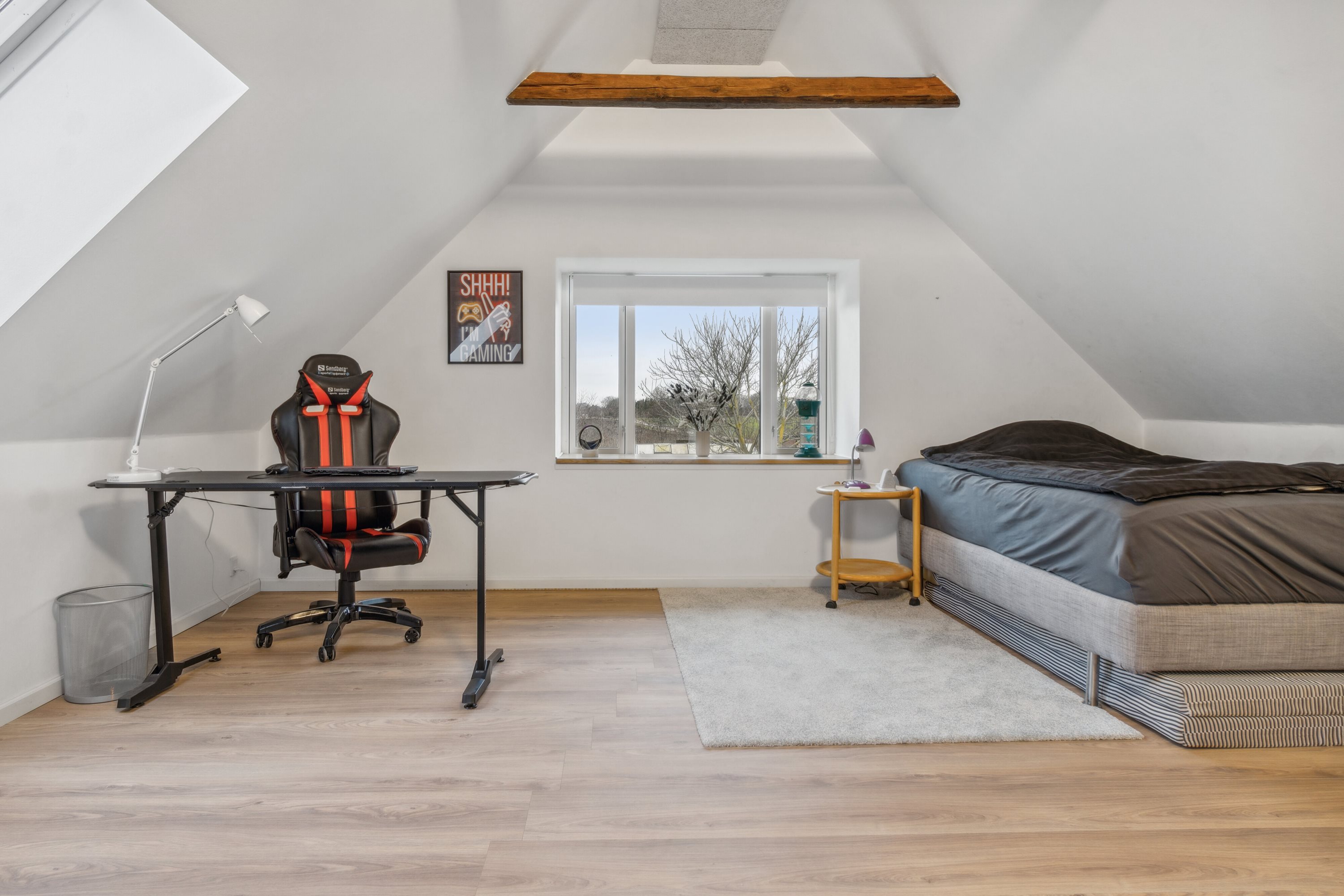 Fremhævet værelse billede i fuldskærmstilstand. Billede af Gl. Mårsøvej 11, 4300 Holbæk