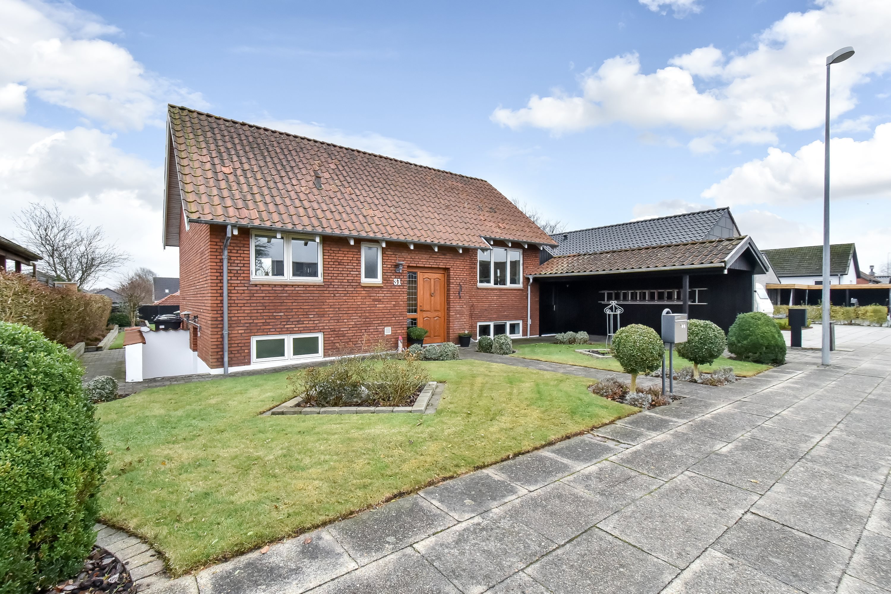 Fremhævet ejendommen billede i fuldskærmstilstand. Billede af Syrenvej 31, 7400 Herning