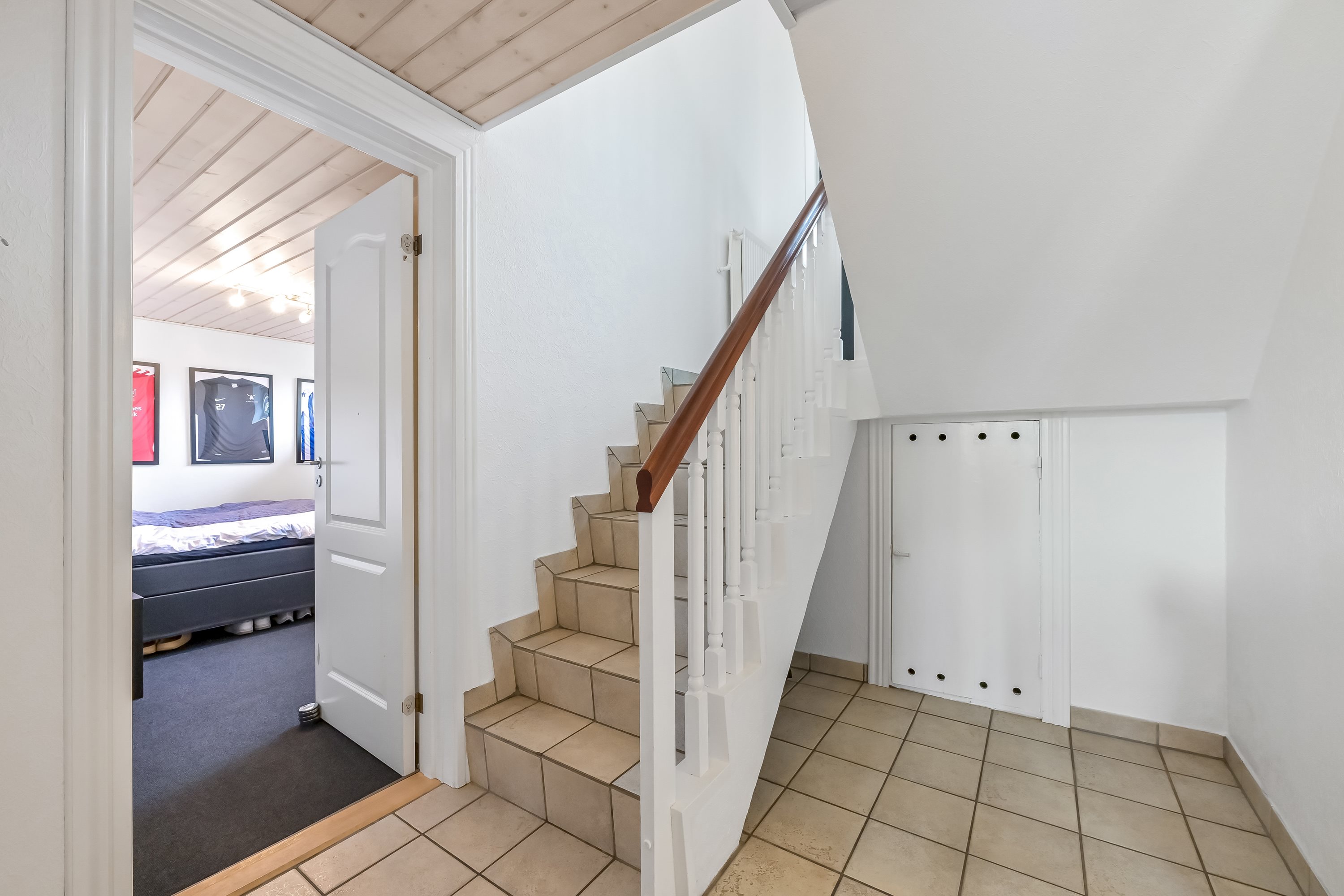 Fremhævet trappe billede i fuldskærmstilstand. Billede af Syrenvej 31, 7400 Herning