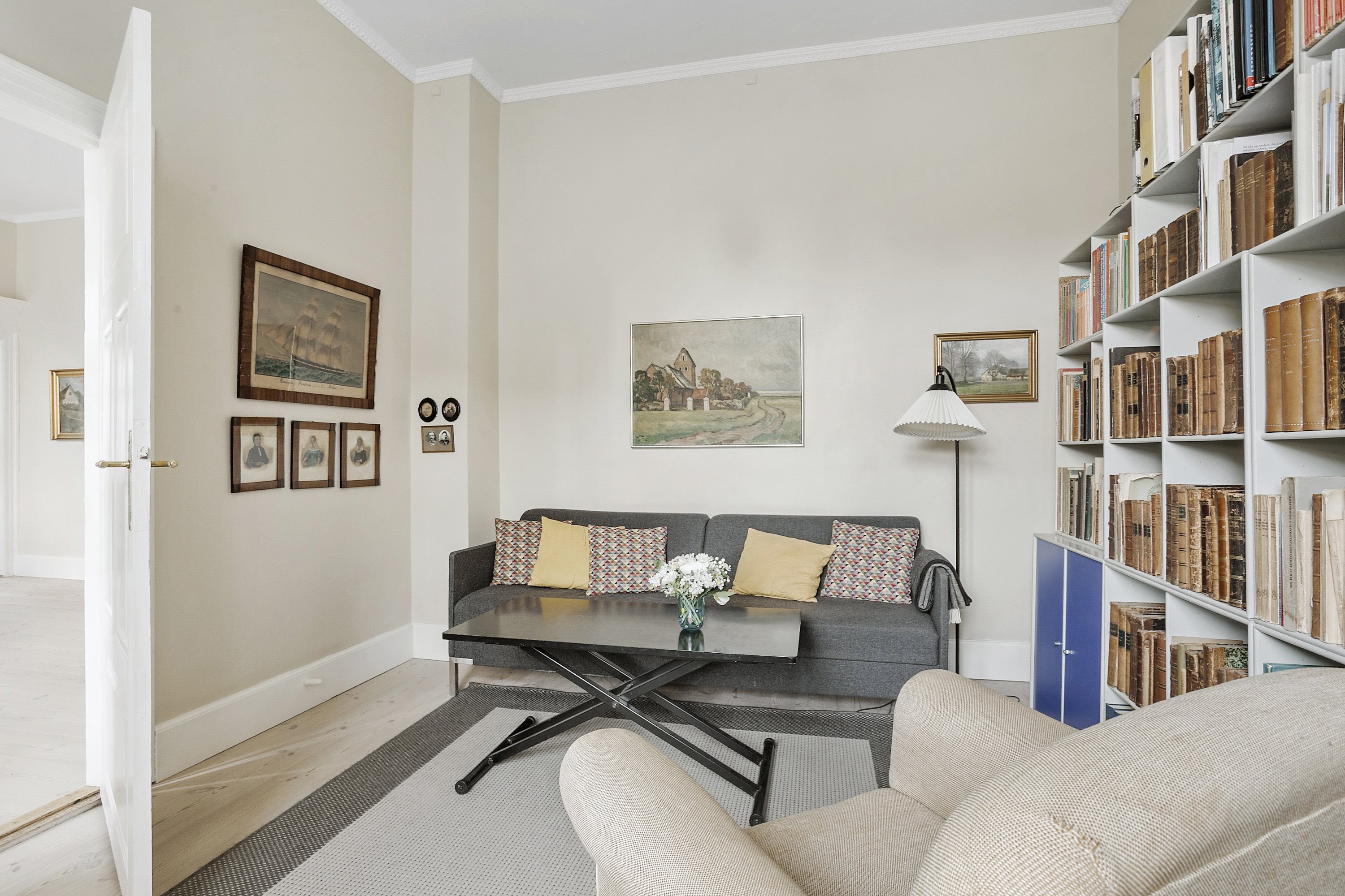 Fremhævet stue billede i fuldskærmstilstand. Billede af Laurids Skaus Gade 10, 6100 Haderslev