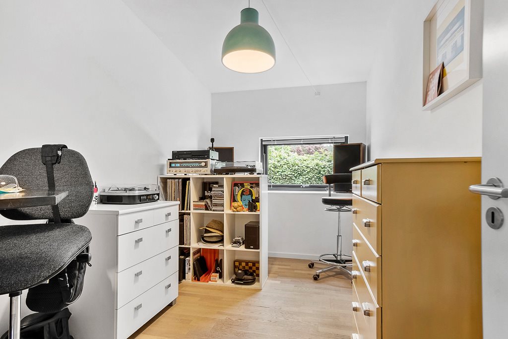 Fremhævet  billede i fuldskærmstilstand. Billede af Skovbrynet 16, 5620 Glamsbjerg