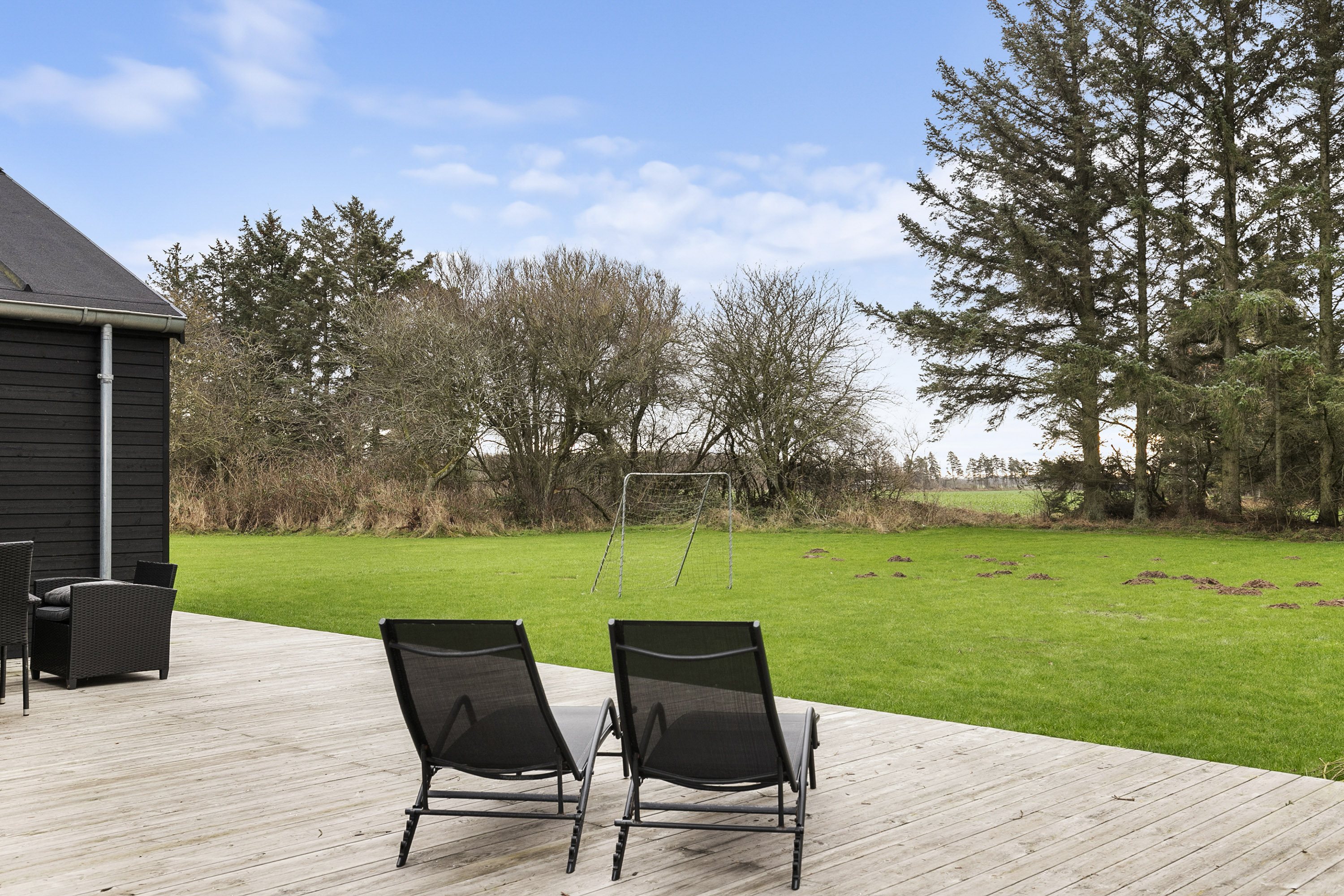 Fremhævet terrasse billede i fuldskærmstilstand. Billede af Nørre Knoldevej 15, Skal Klit, 9800 Hjørring