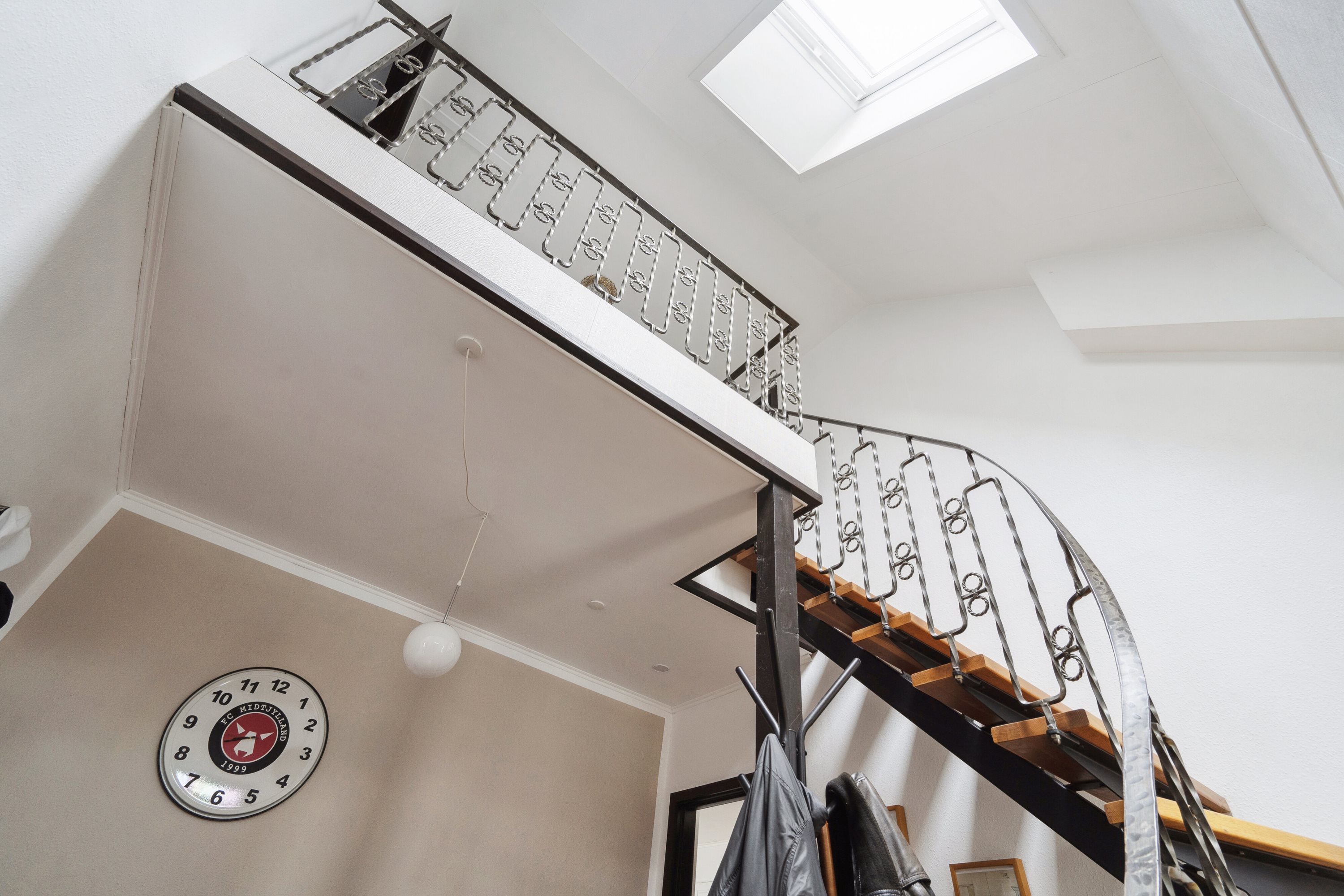 Fremhævet trappe billede i fuldskærmstilstand. Billede af Sdr. Boulevard 248, 5000 Odense C