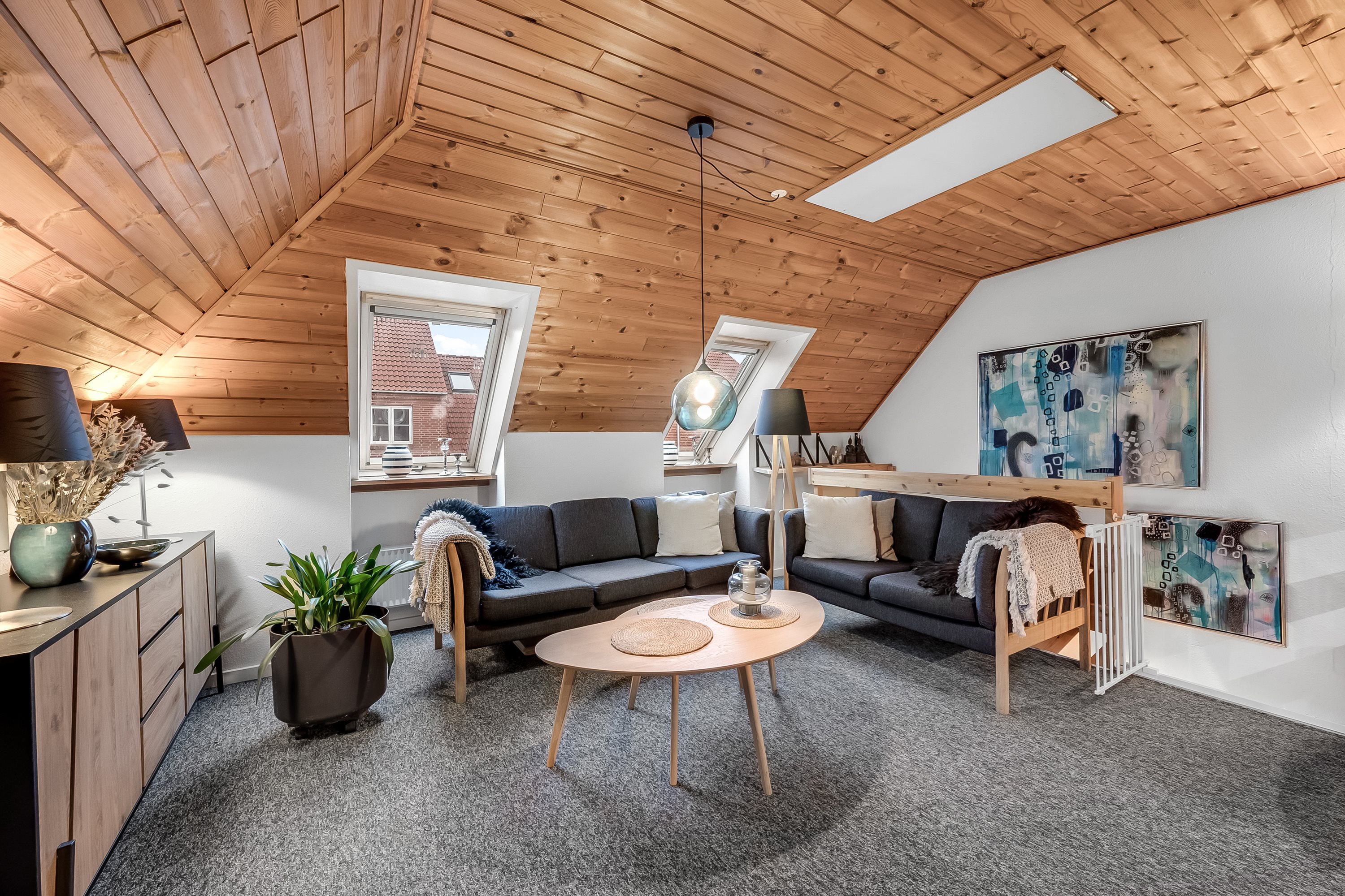 Fremhævet stue billede i fuldskærmstilstand. Billede af Tømmergården 20, 6900 Skjern