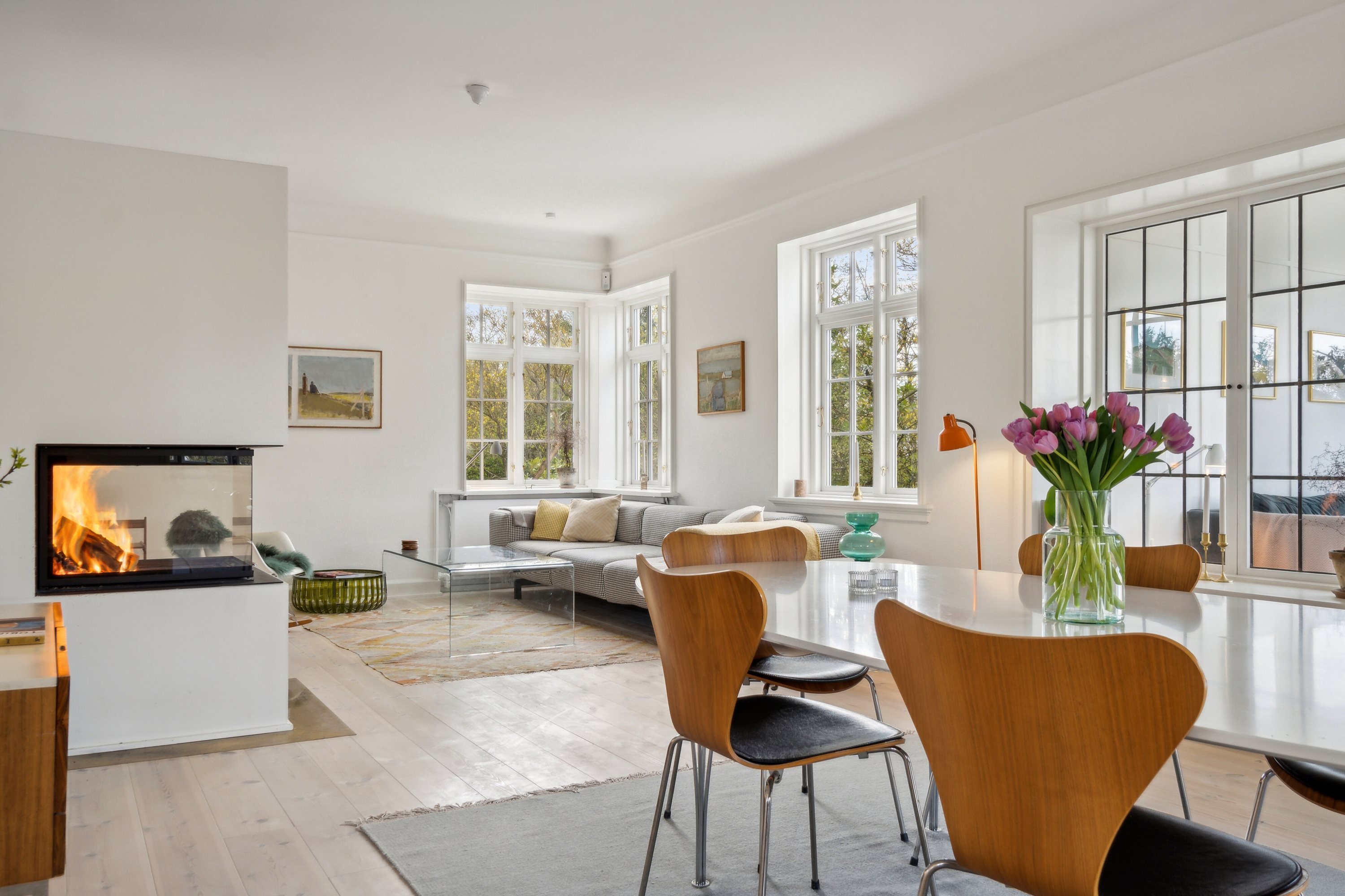 Fremhævet spisestue billede i fuldskærmstilstand. Billede af Sct Cathrine Vej 2, 9800 Hjørring