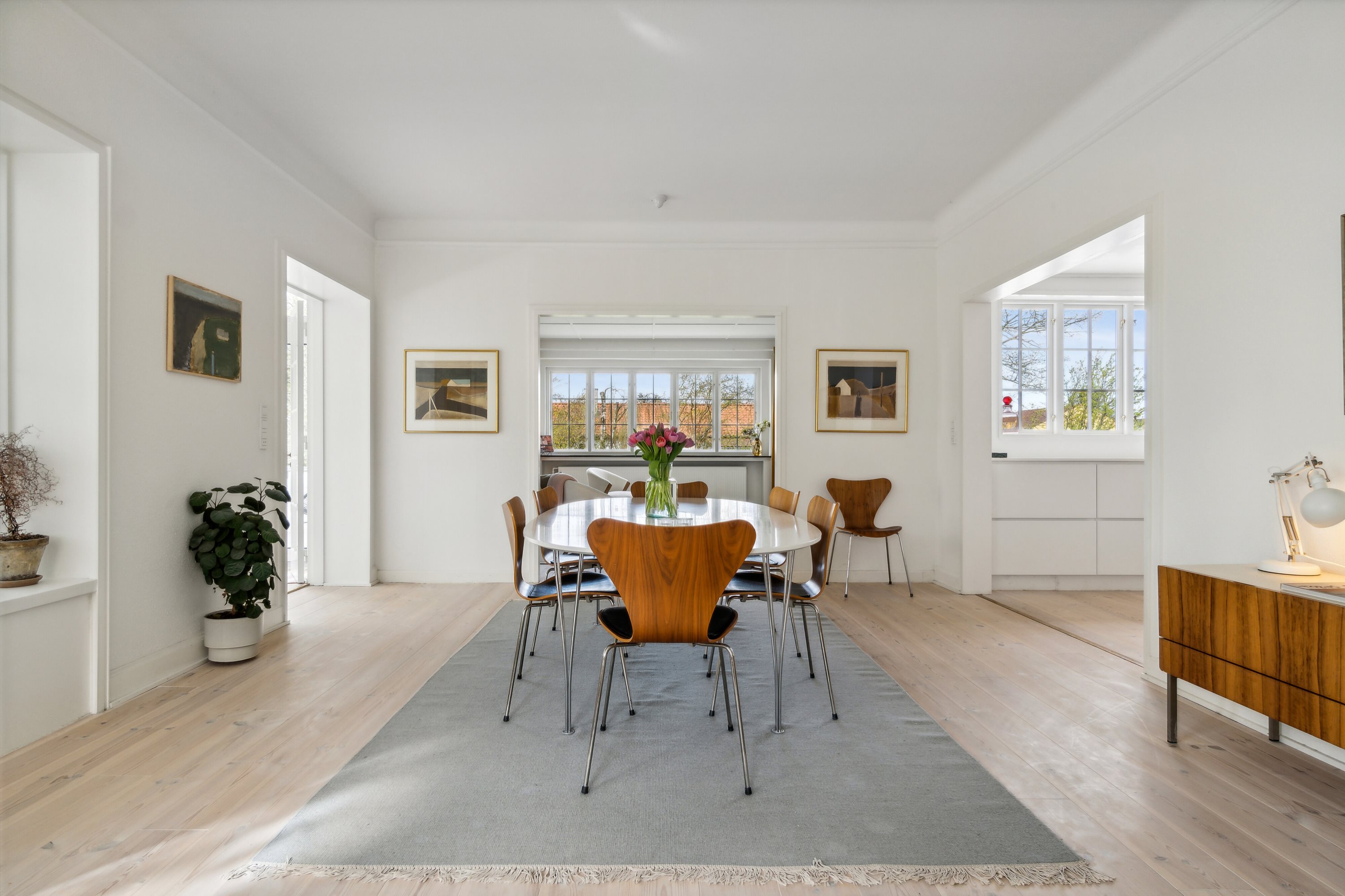 Fremhævet spisestue billede i fuldskærmstilstand. Billede af Sct Cathrine Vej 2, 9800 Hjørring