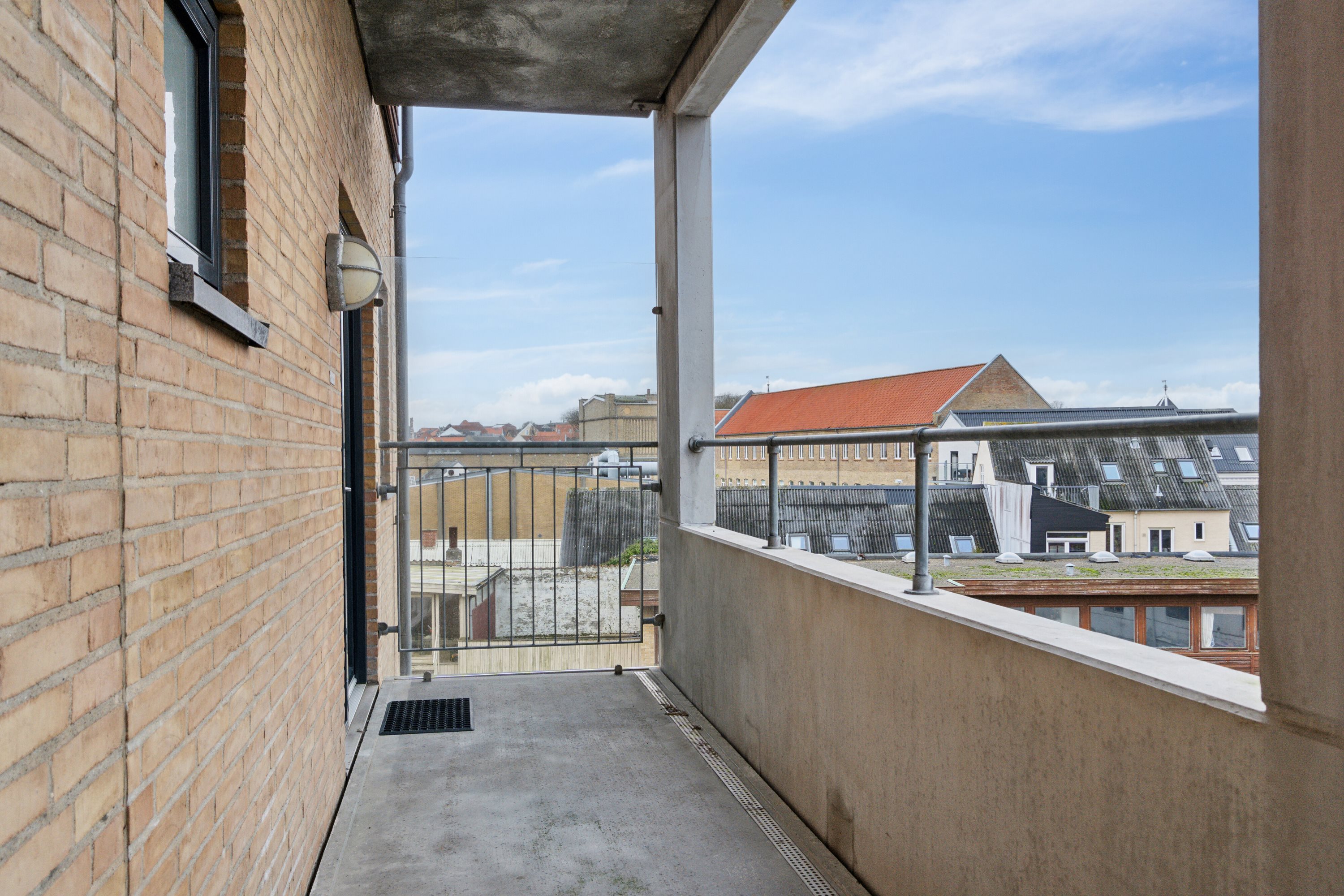 Fremhævet udendørs billede i fuldskærmstilstand. Billede af Østergade 28, 2. th., 7700 Thisted