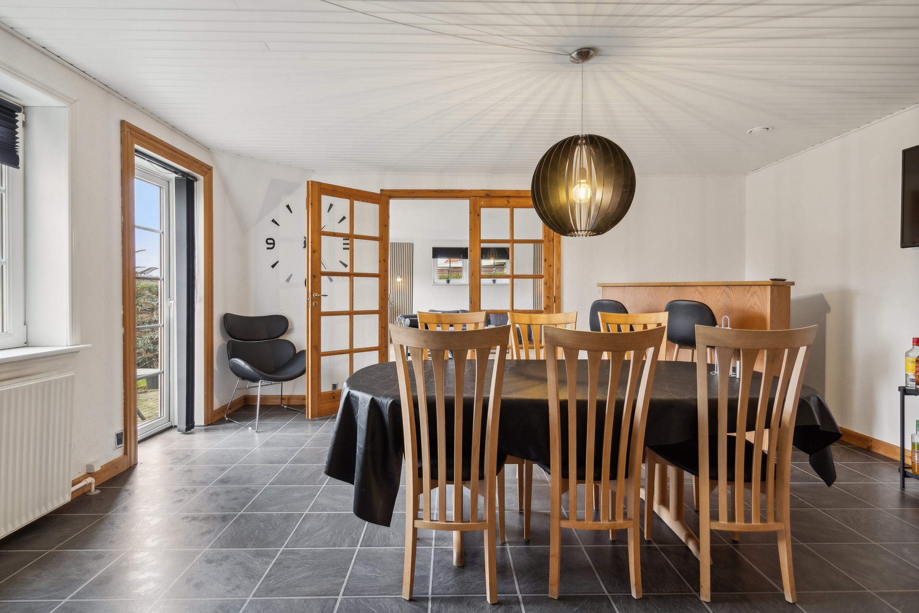 Fremhævet spisestue billede i fuldskærmstilstand. Billede af Toftevænget 9, Aunslev, 5800 Nyborg