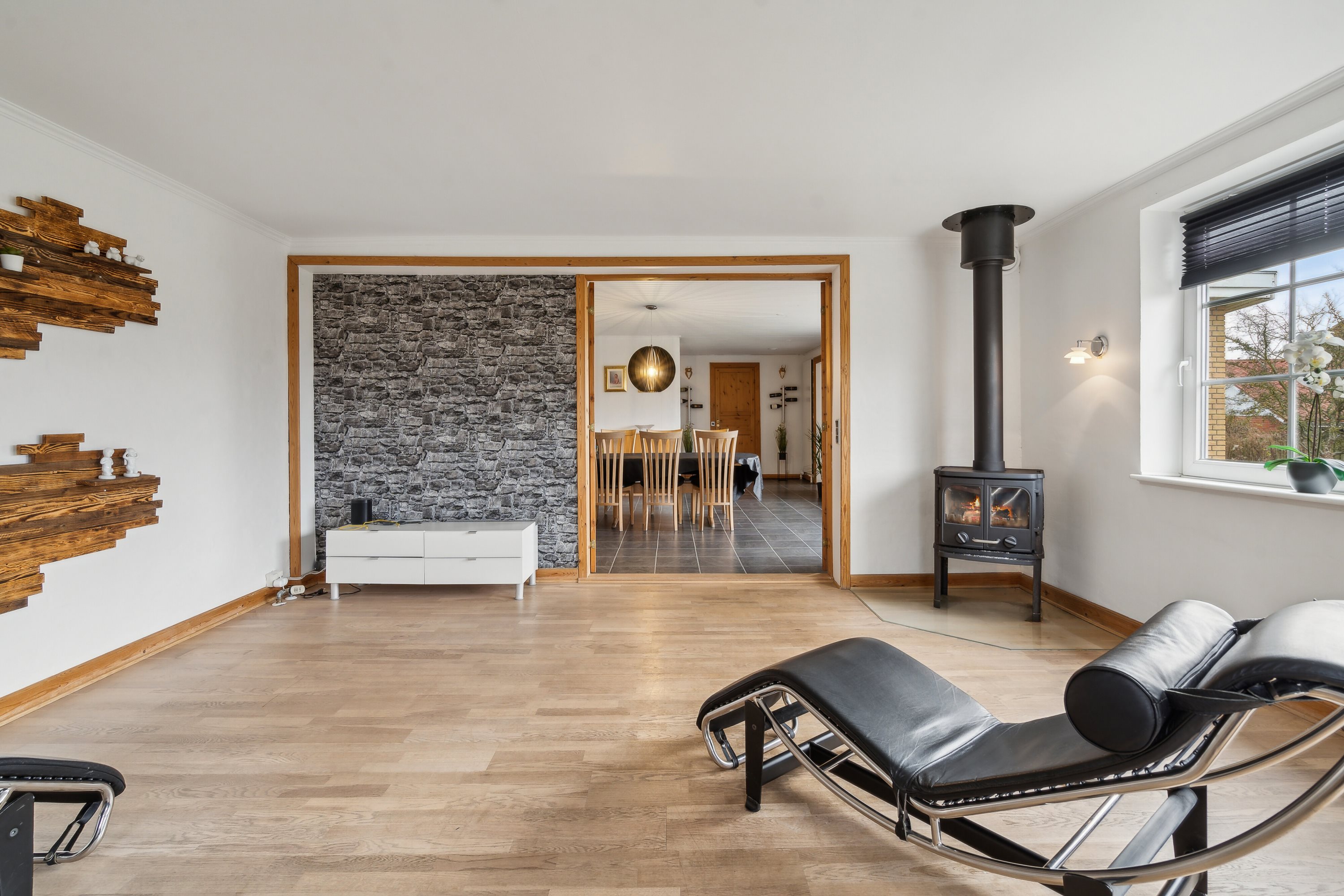 Fremhævet stue billede i fuldskærmstilstand. Billede af Toftevænget 9, Aunslev, 5800 Nyborg