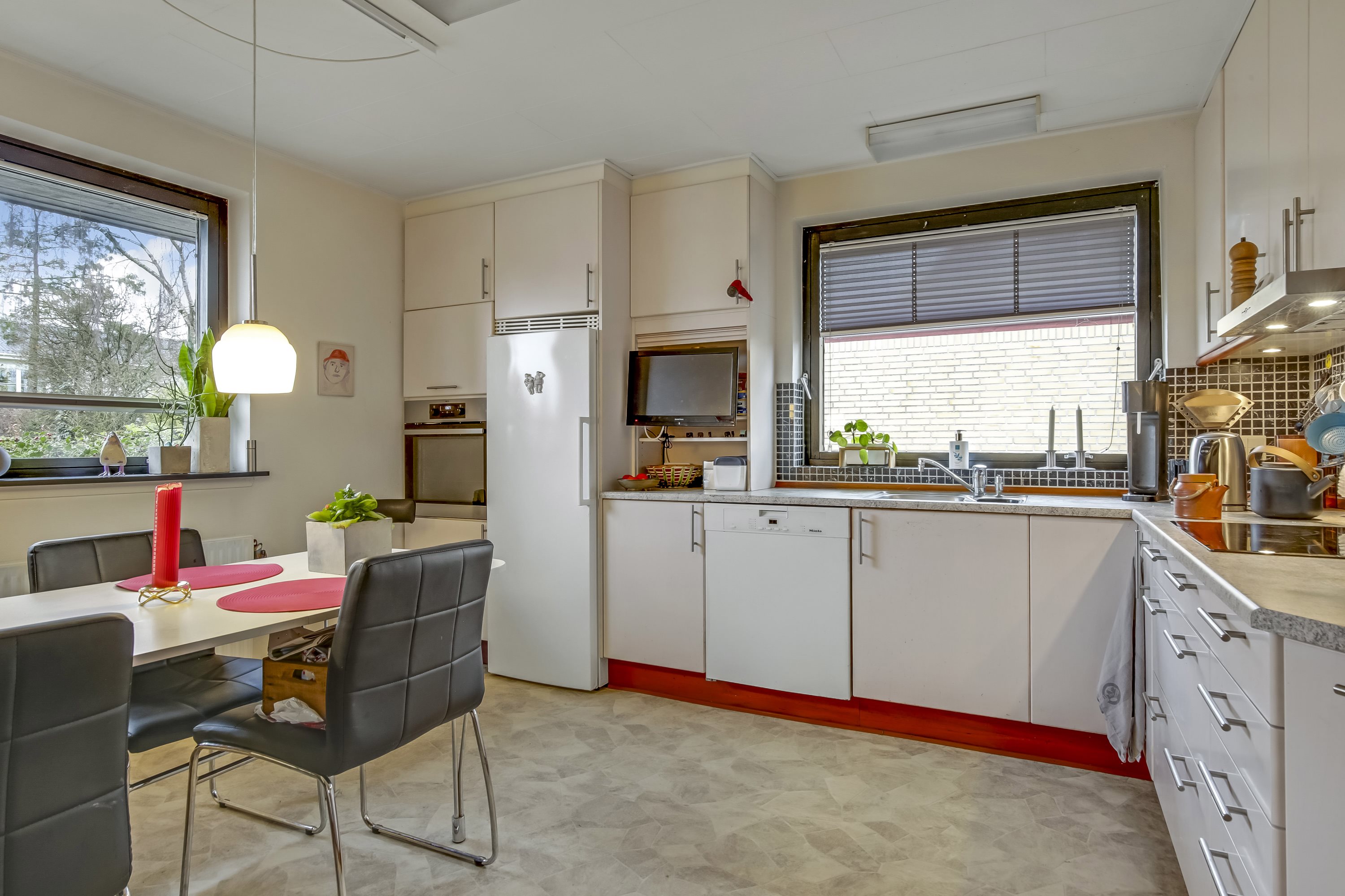 Miniaturebillede 2: køkken. Billede af Ahornvej 7, 8550 Ryomgård