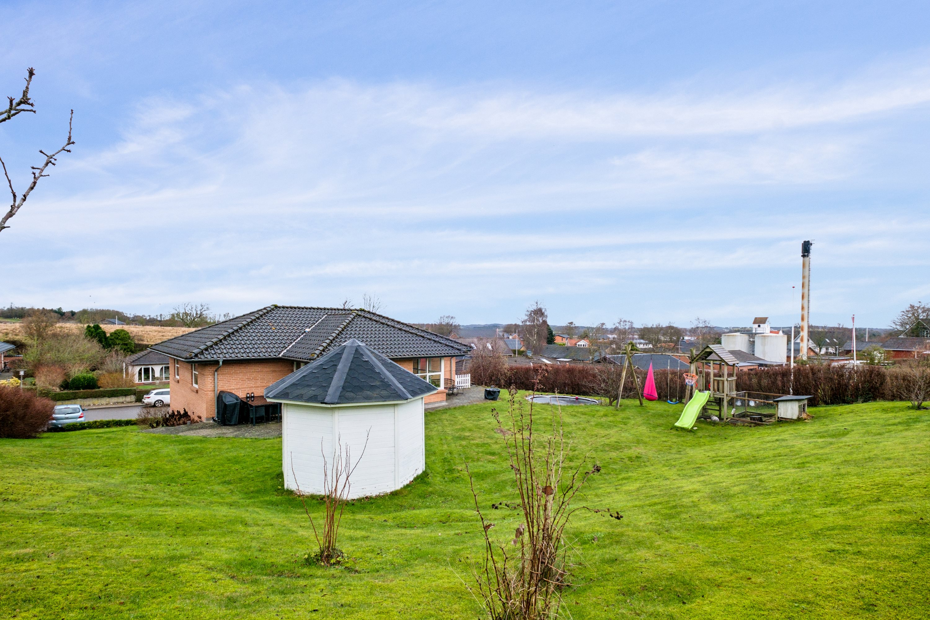 Fremhævet have billede i fuldskærmstilstand. Billede af Holger Sørensens Vej 11, Klejtrup, 9500 Hobro