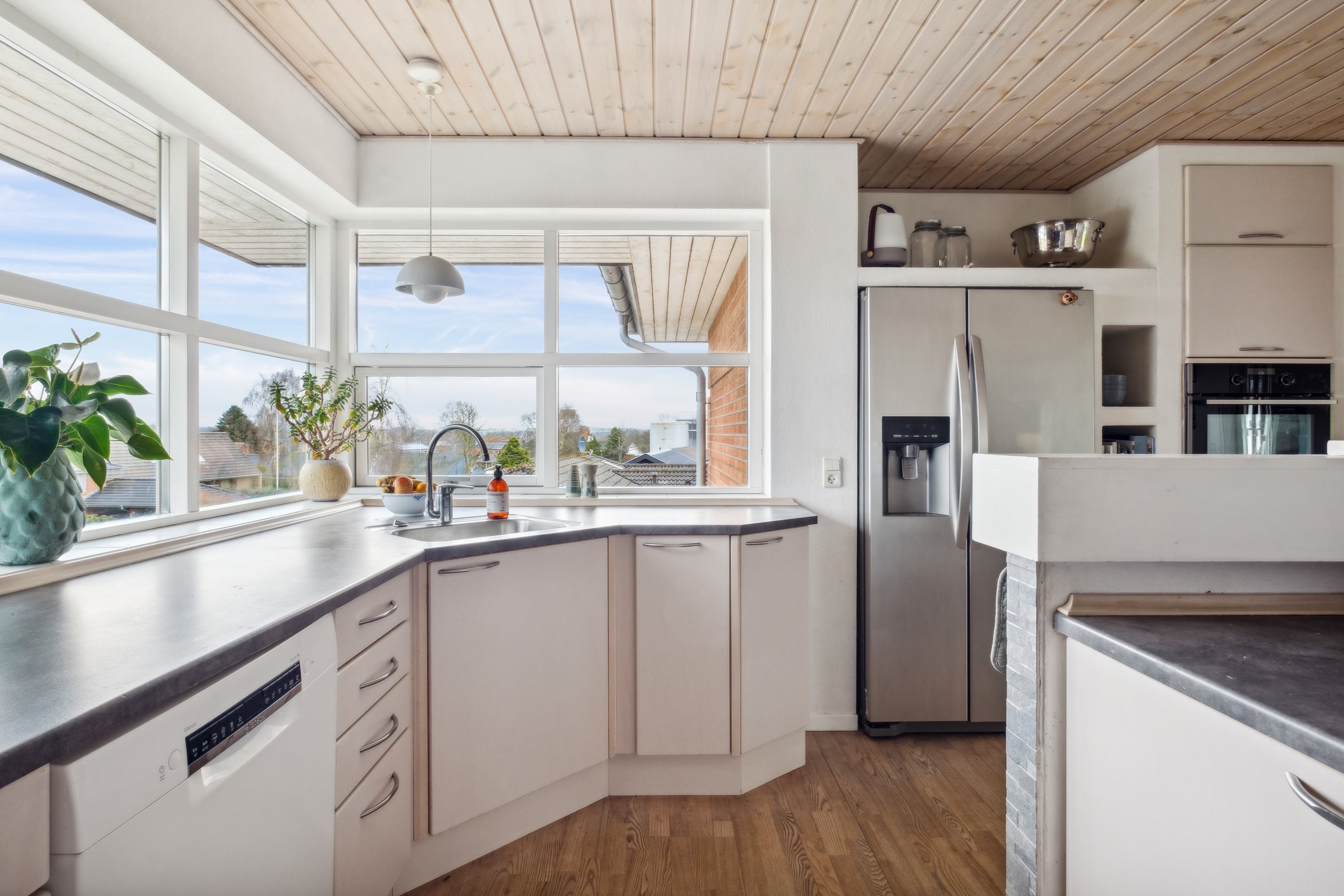 Miniaturebillede 2: køkken. Billede af Holger Sørensens Vej 11, Klejtrup, 9500 Hobro