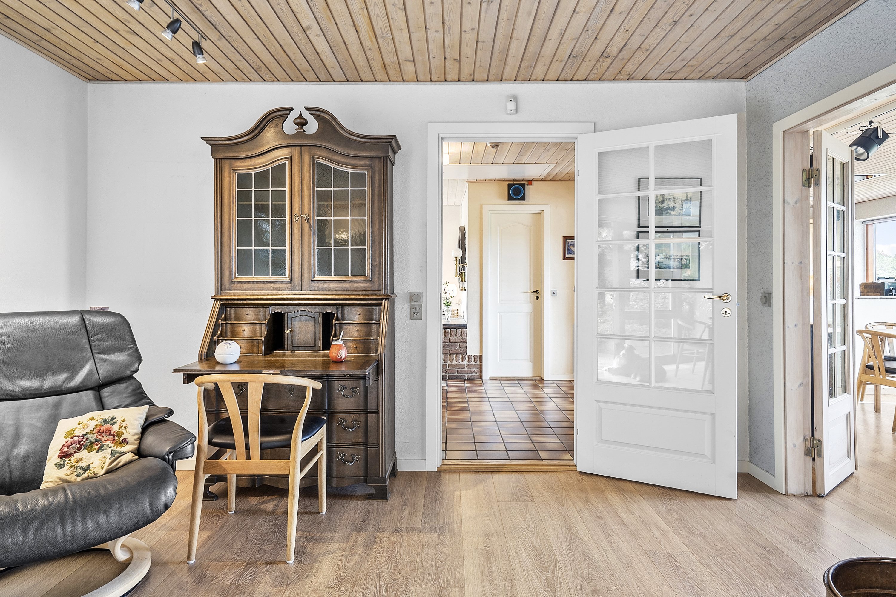 Fremhævet stue billede i fuldskærmstilstand. Billede af Sankelmarksvej 42, 8600 Silkeborg