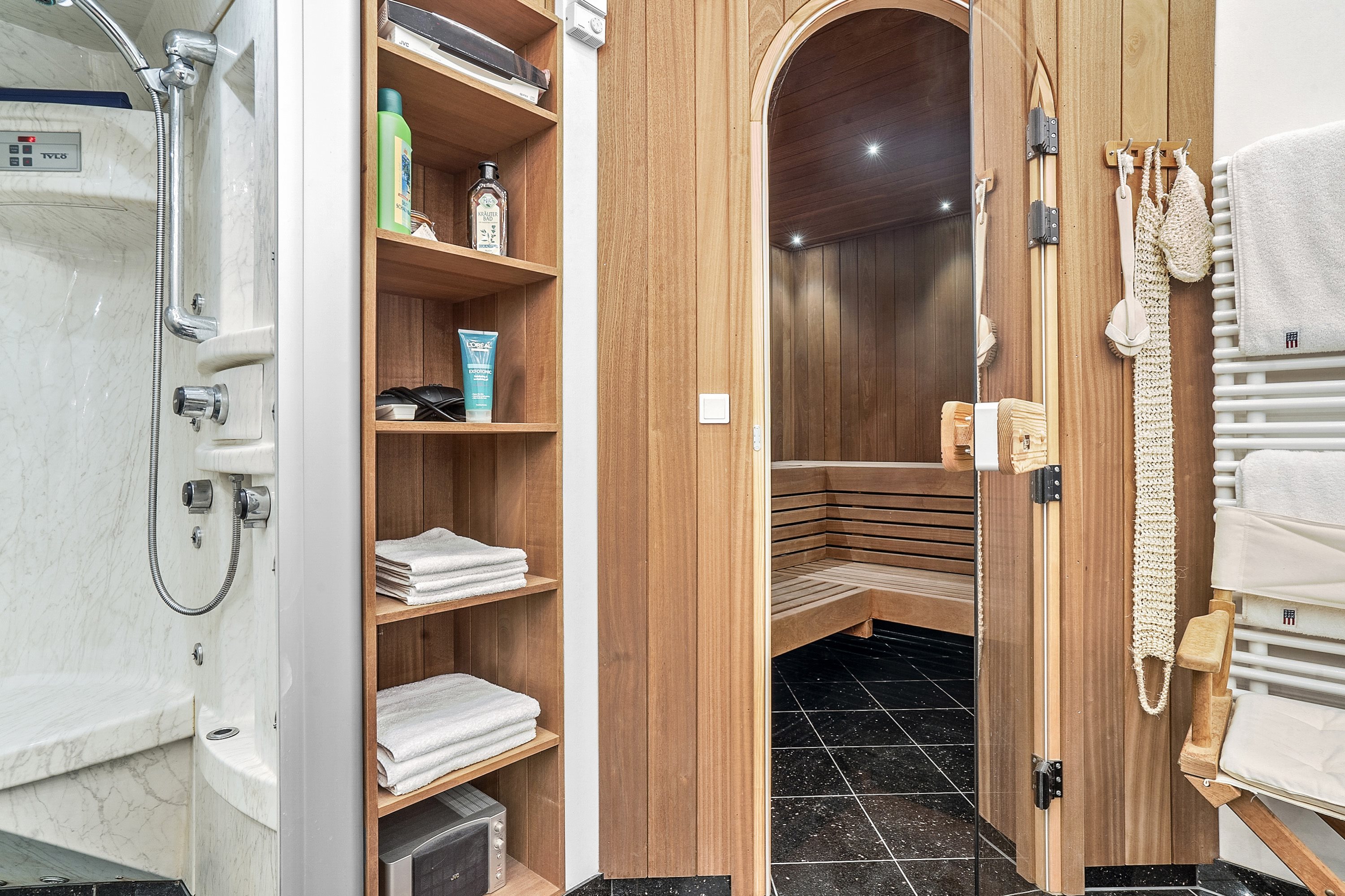 Fremhævet badeværelse billede i fuldskærmstilstand. Billede af Sankelmarksvej 42, 8600 Silkeborg