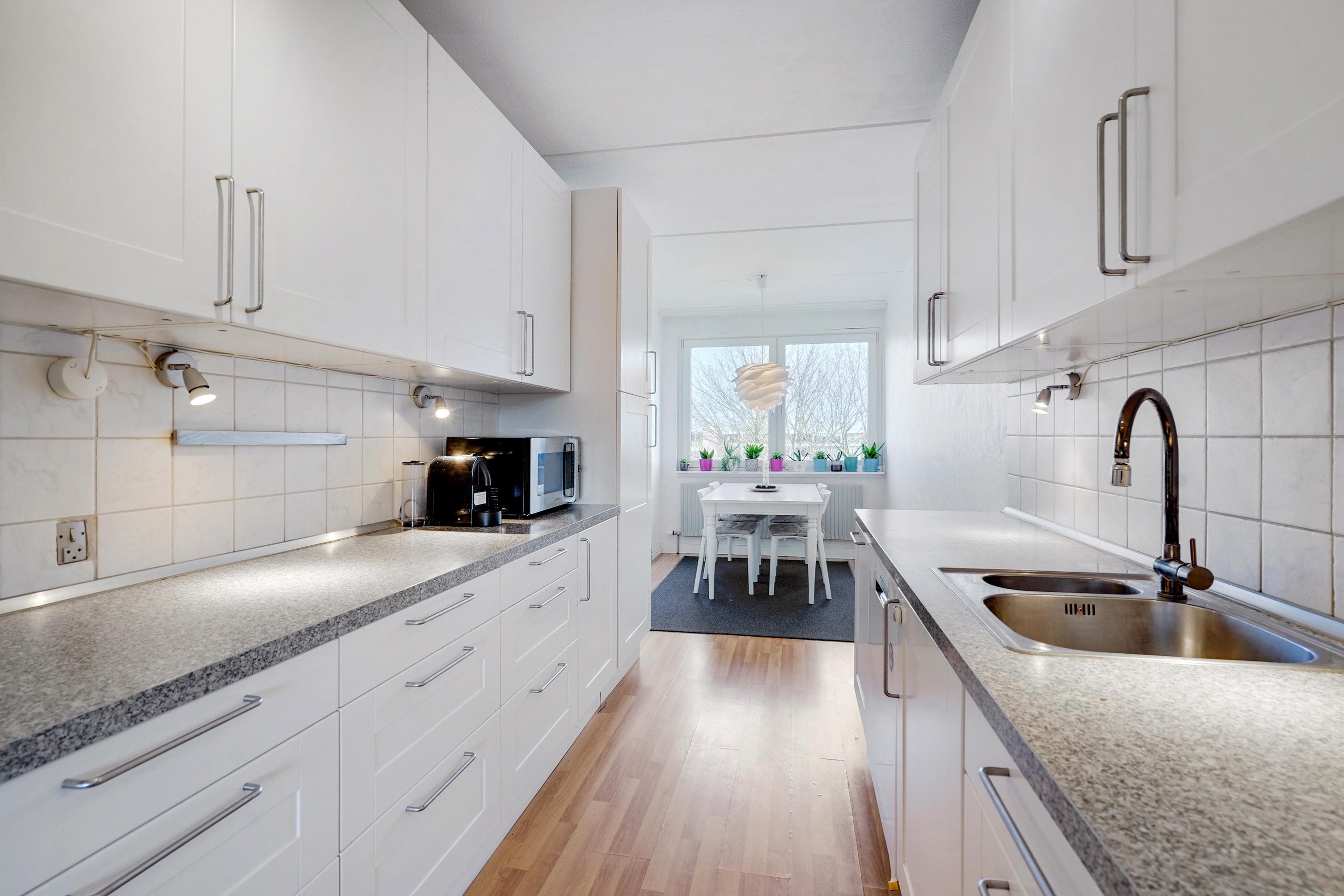 Fremhævet køkken billede i fuldskærmstilstand. Billede af Leen D 1, 3. 2., Høje Taastrup, 2630 Taastrup