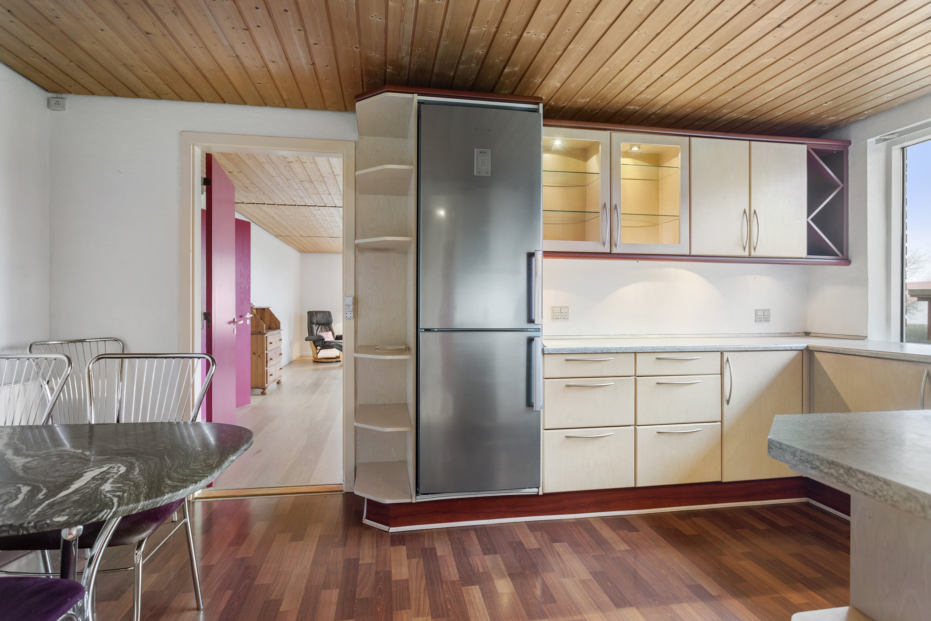 Fremhævet køkken billede i fuldskærmstilstand. Billede af Begonievej 4, 9750 Østervrå