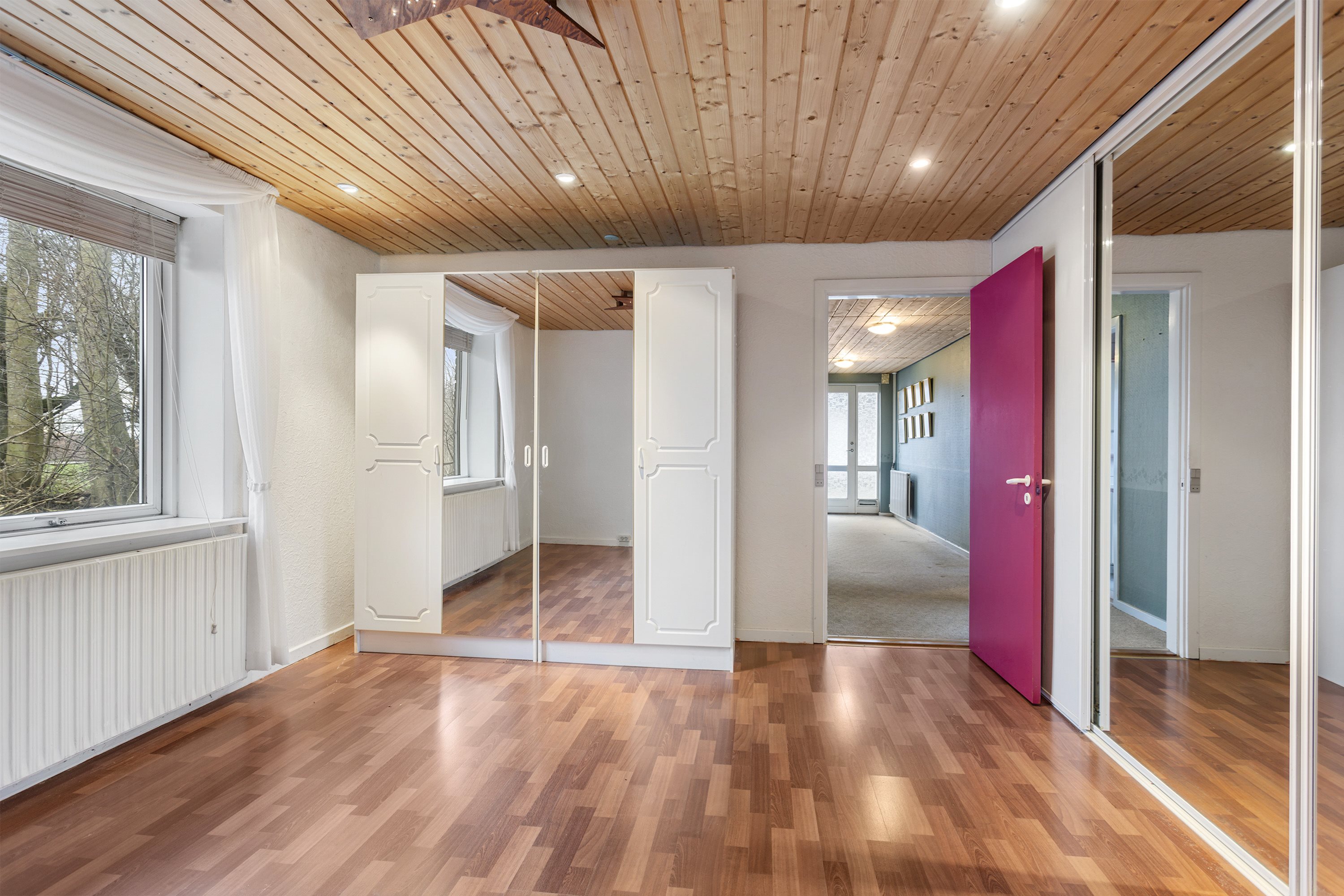 Fremhævet værelse billede i fuldskærmstilstand. Billede af Begonievej 4, 9750 Østervrå