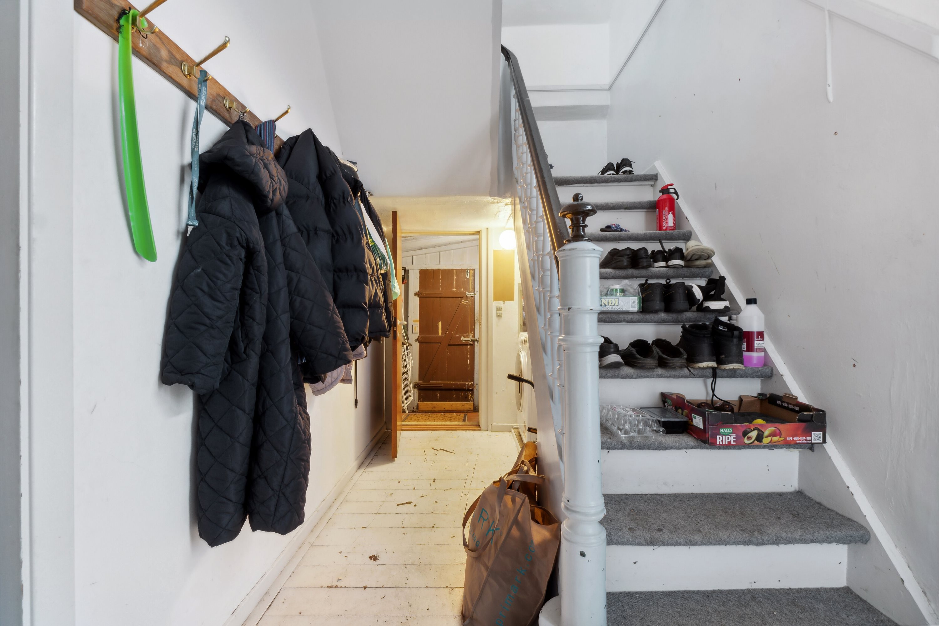 Fremhævet hall billede i fuldskærmstilstand. Billede af Hjallesevej 247, 5230 Odense M