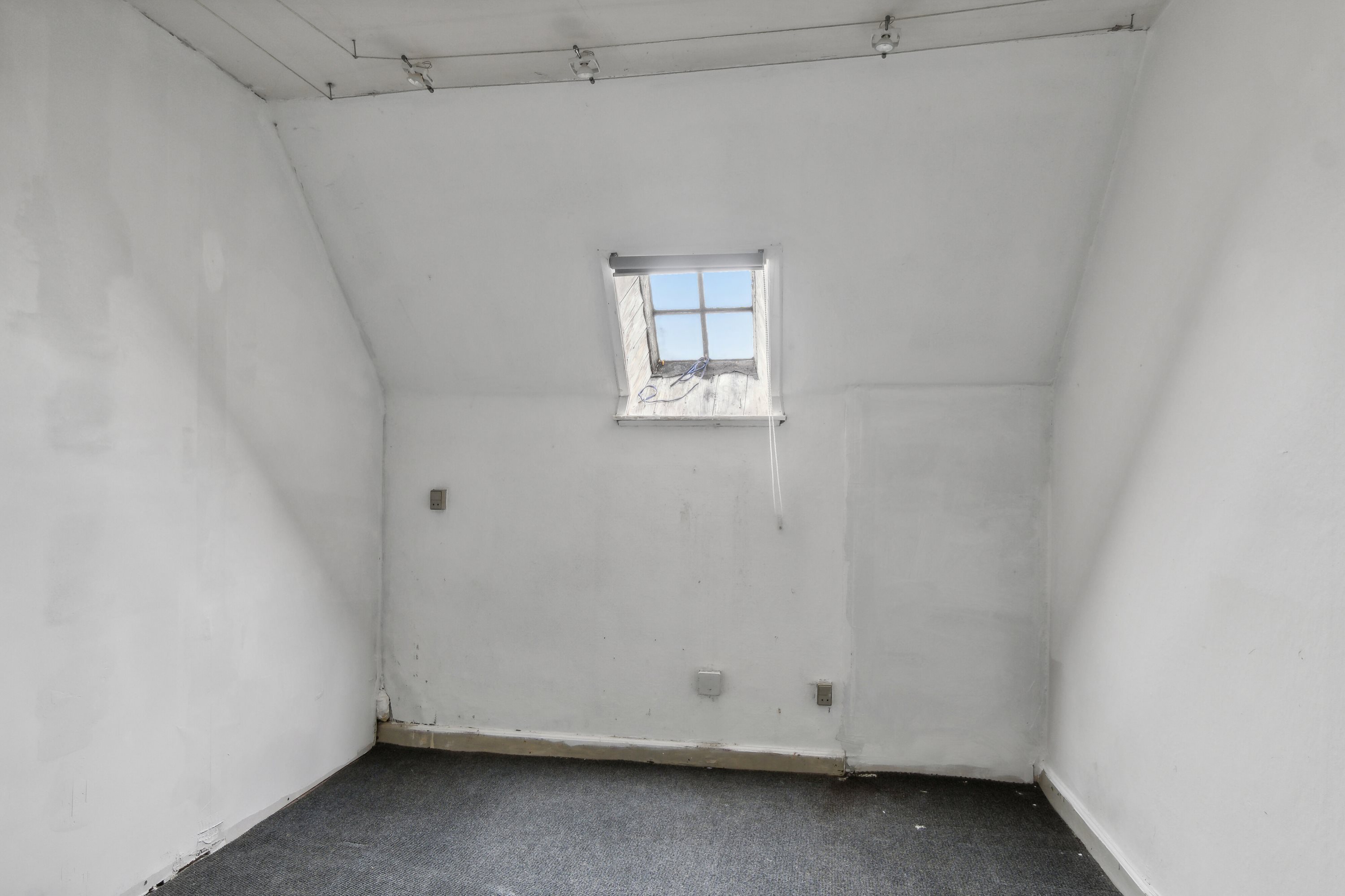 Fremhævet soveværelse billede i fuldskærmstilstand. Billede af Munkholmvej 43, 4300 Holbæk