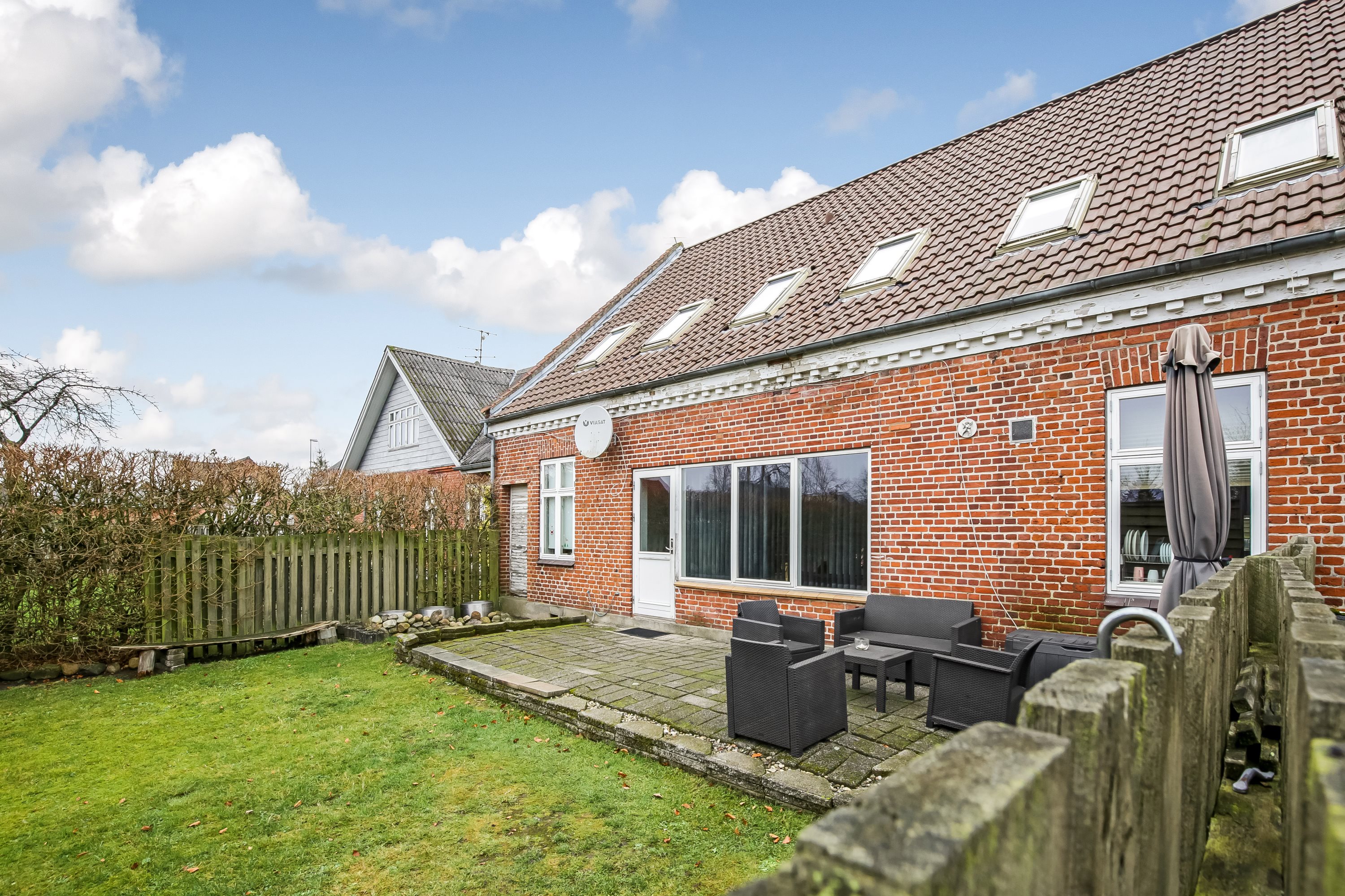 Fremhævet terrasse billede i fuldskærmstilstand. Billede af Vestergade 3, 8963 Auning