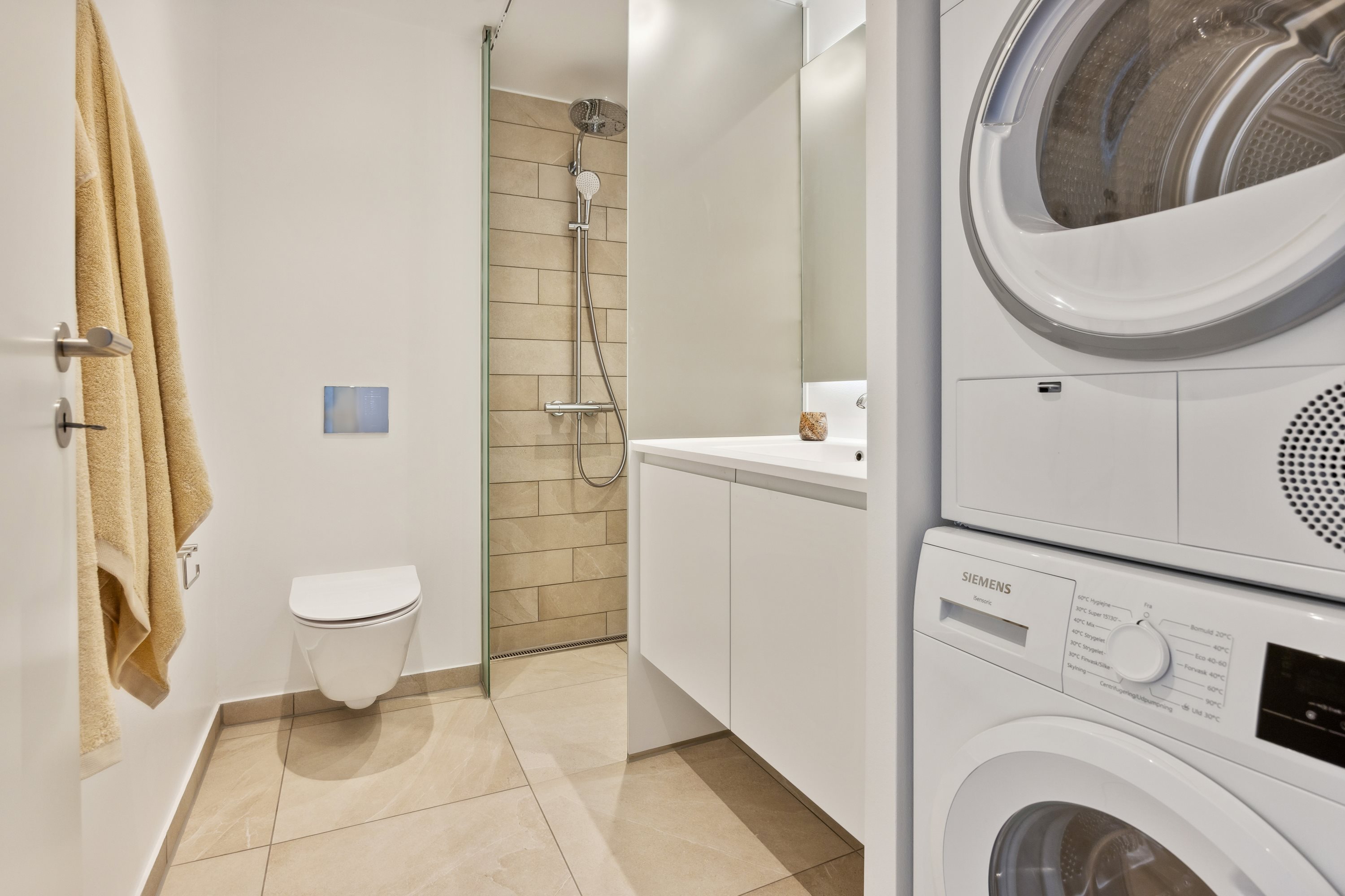 Fremhævet  billede i fuldskærmstilstand. Billede af Stigsborg Brygge 161, 4. tv., 9400 Nørresundby