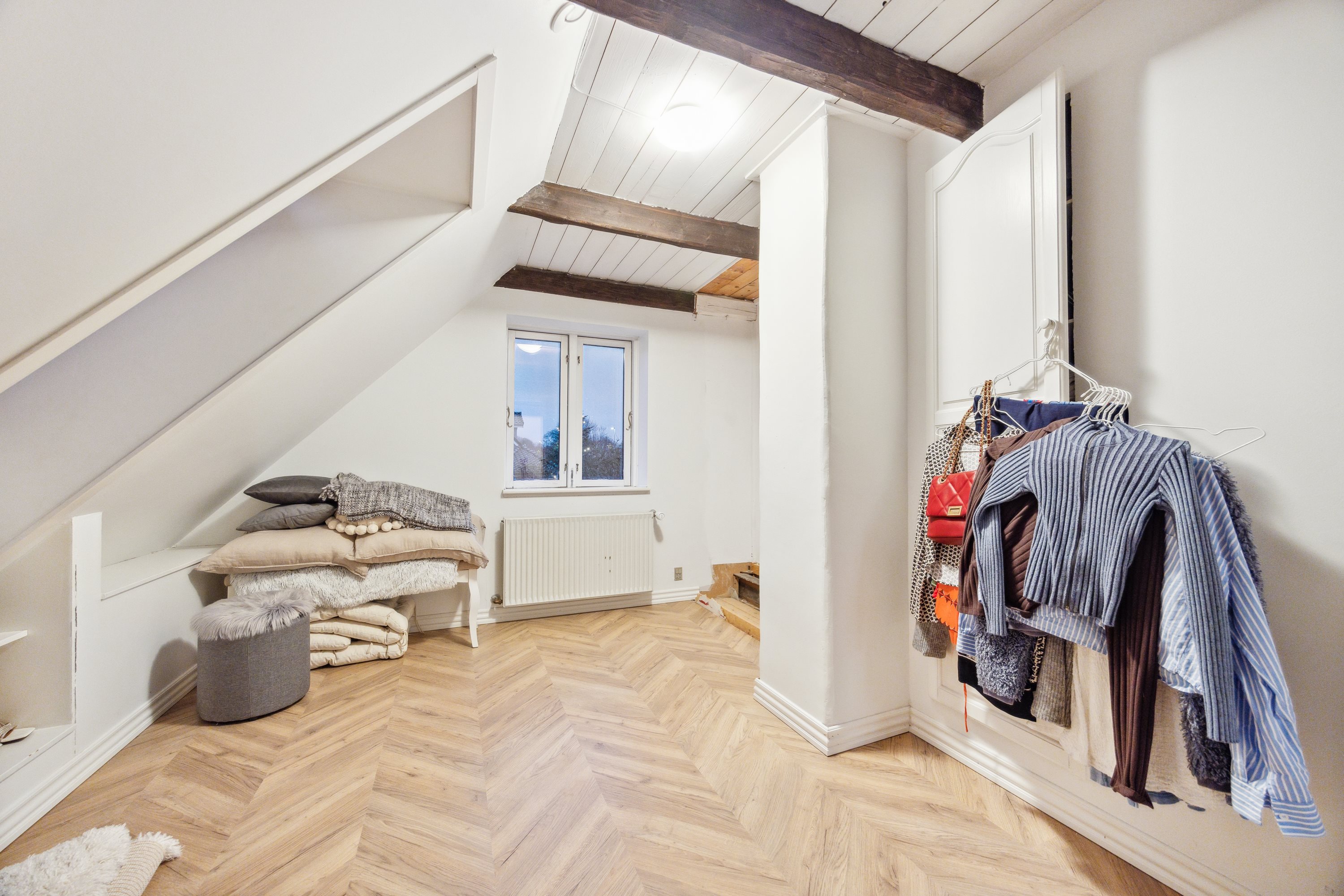 Fremhævet værelse billede i fuldskærmstilstand. Billede af Halsvej 145, Stae, 9310 Vodskov