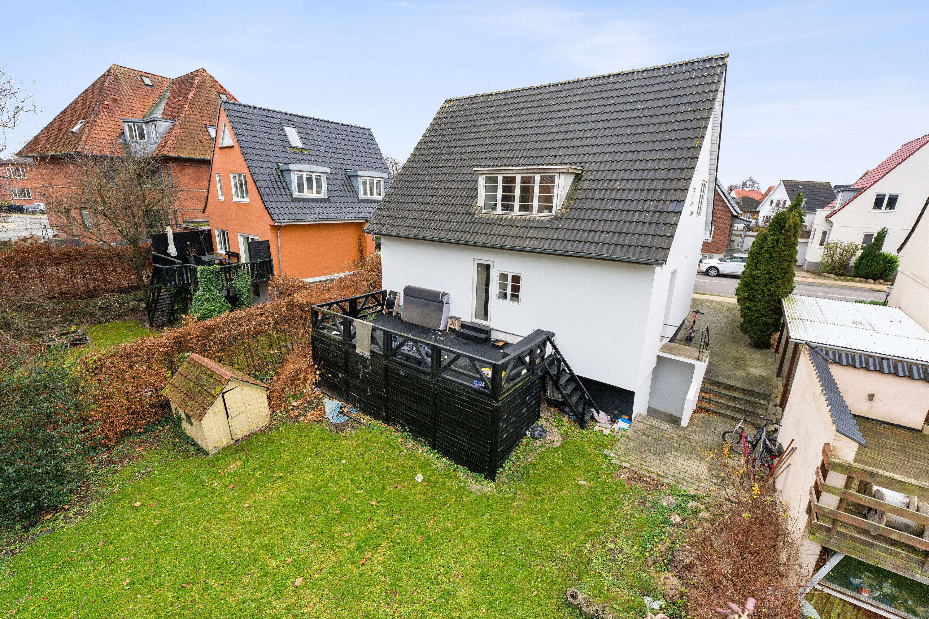 Fremhævet set fra haven billede i fuldskærmstilstand. Billede af Svanevej 42, 5000 Odense C