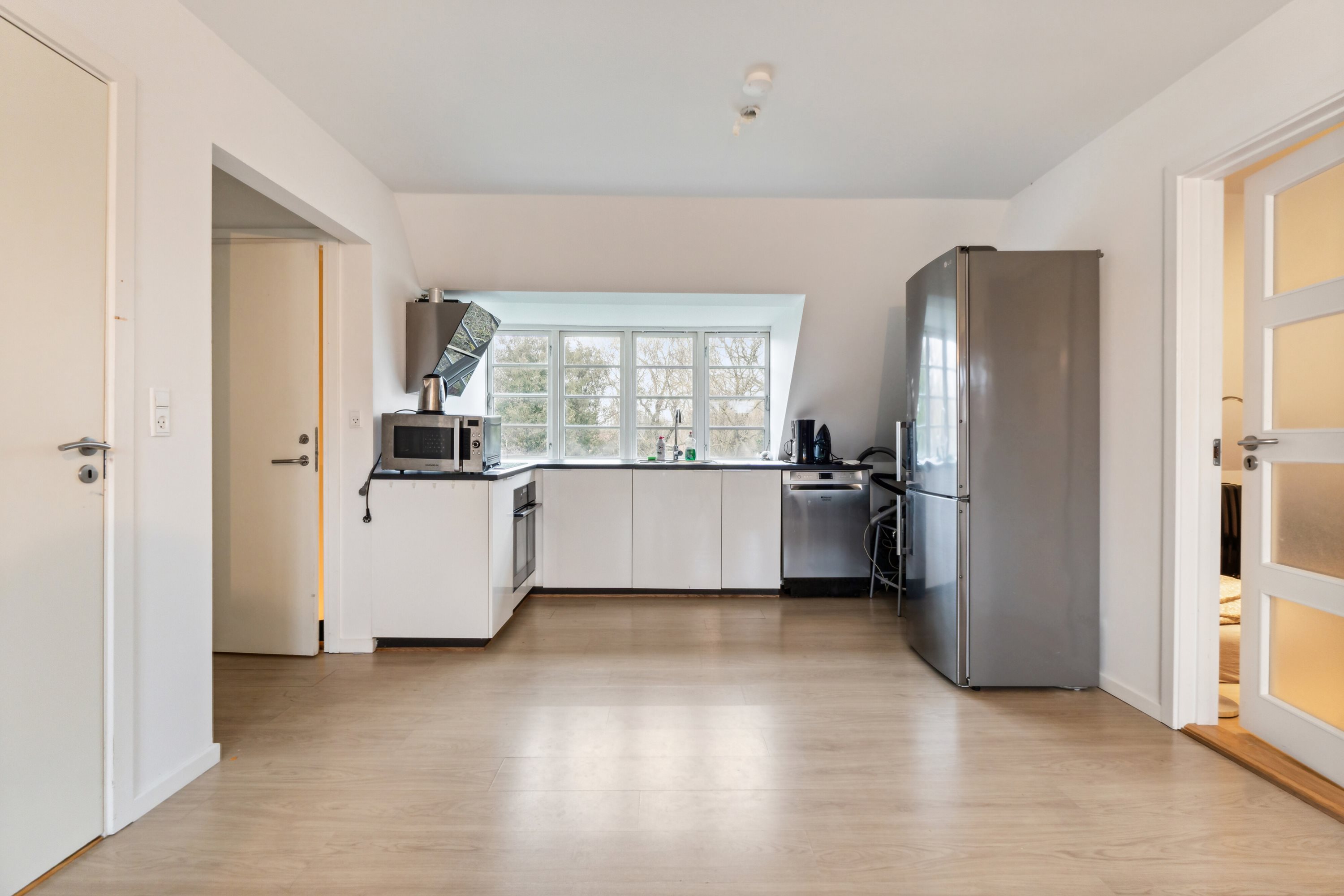 Fremhævet køkken billede i fuldskærmstilstand. Billede af Svanevej 42, 5000 Odense C