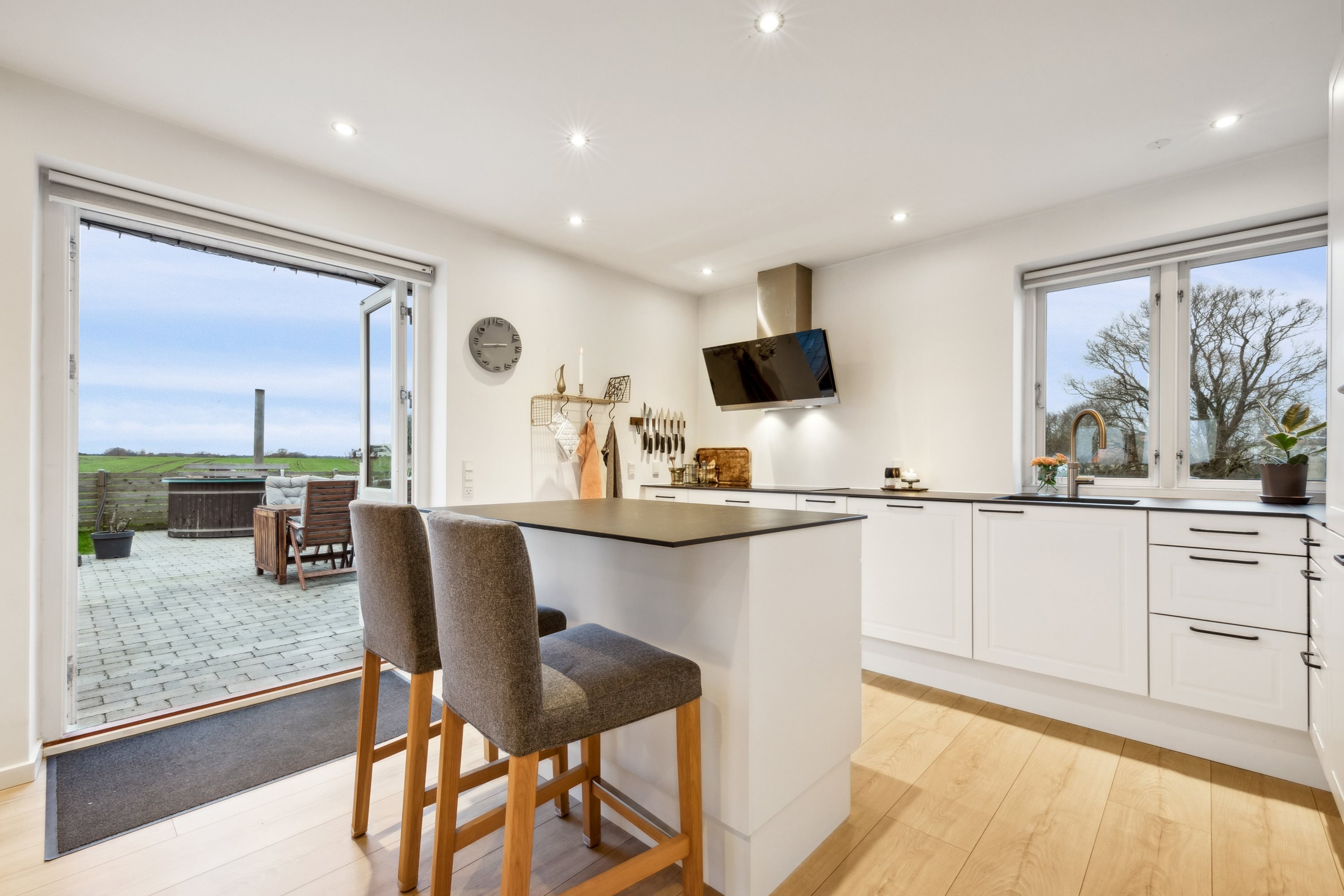 Fremhævet køkken billede i fuldskærmstilstand. Billede af Gummersmarkvej 18, 4632 Bjæverskov