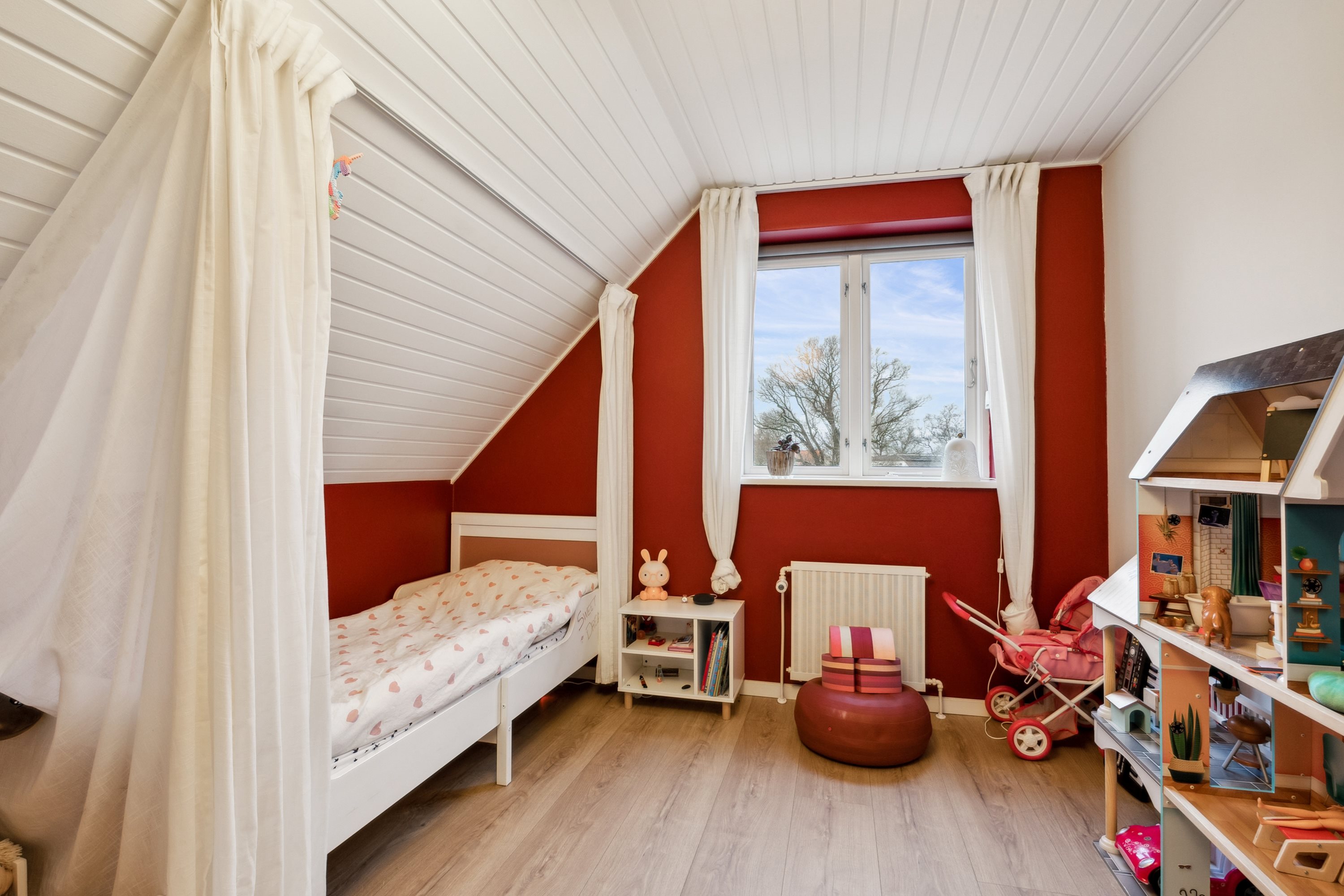 Fremhævet værelse billede i fuldskærmstilstand. Billede af Gummersmarkvej 18, 4632 Bjæverskov