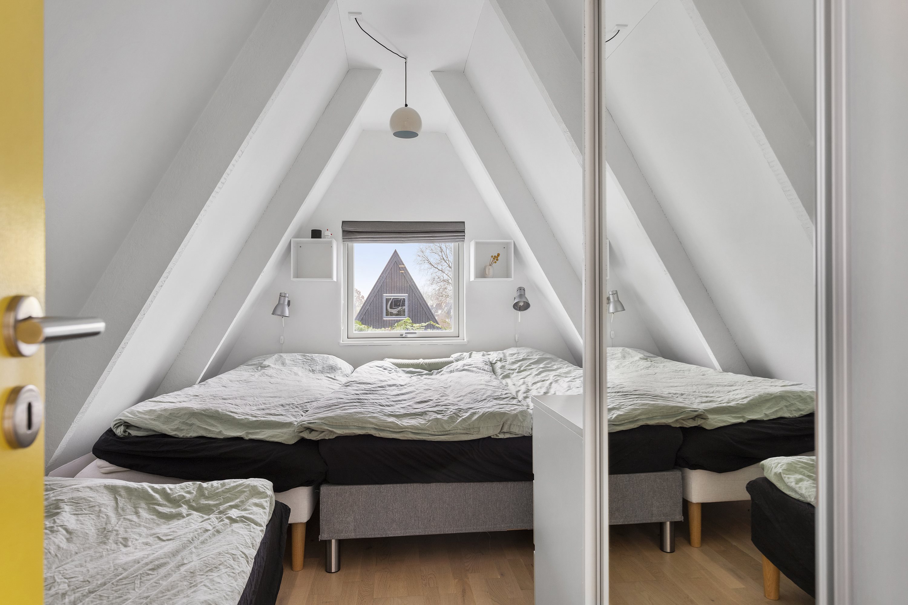 Fremhævet værelse billede i fuldskærmstilstand. Billede af Golfsvinget 246, Gatten, 9640 Farsø