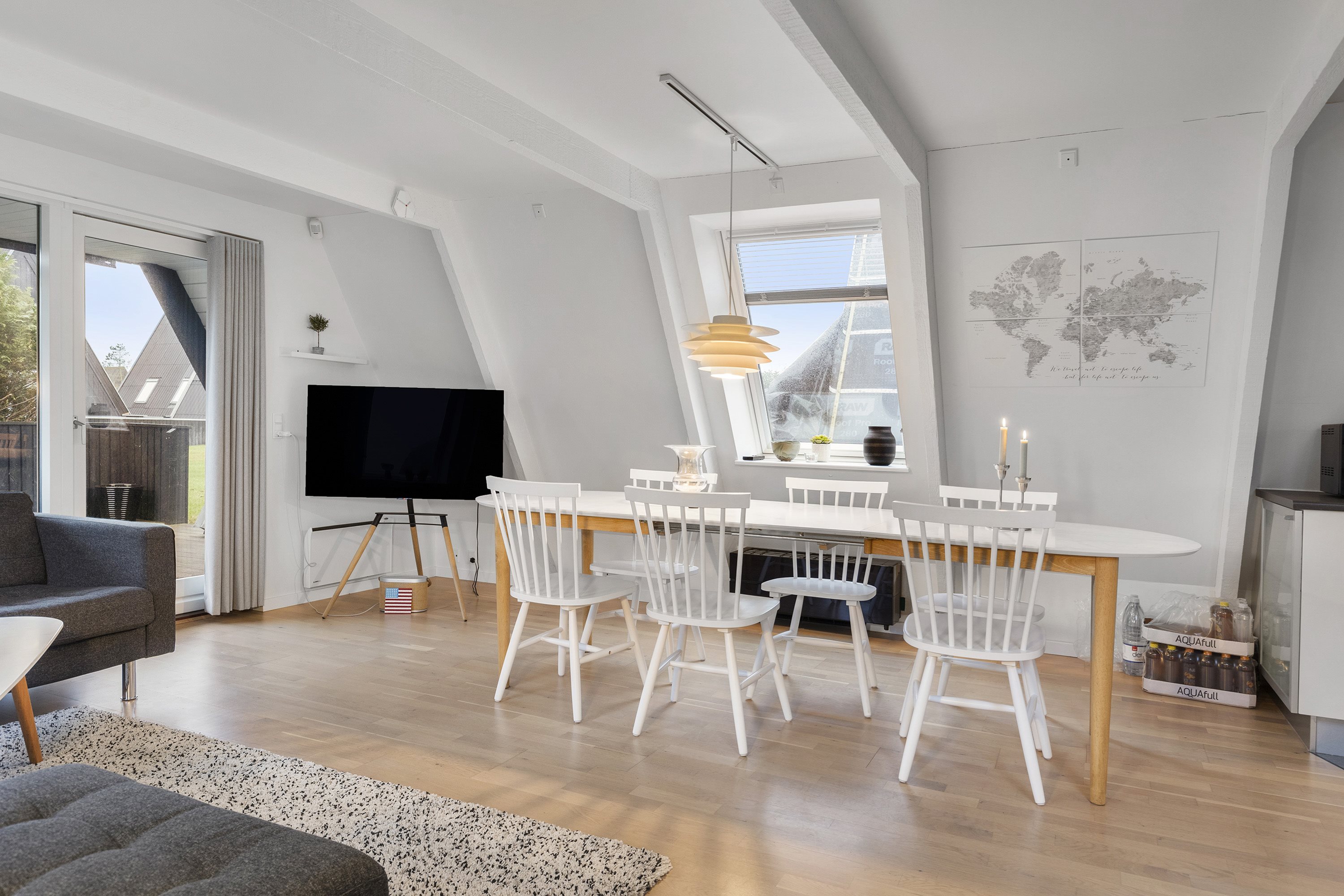 Fremhævet stue billede i fuldskærmstilstand. Billede af Golfsvinget 246, Gatten, 9640 Farsø