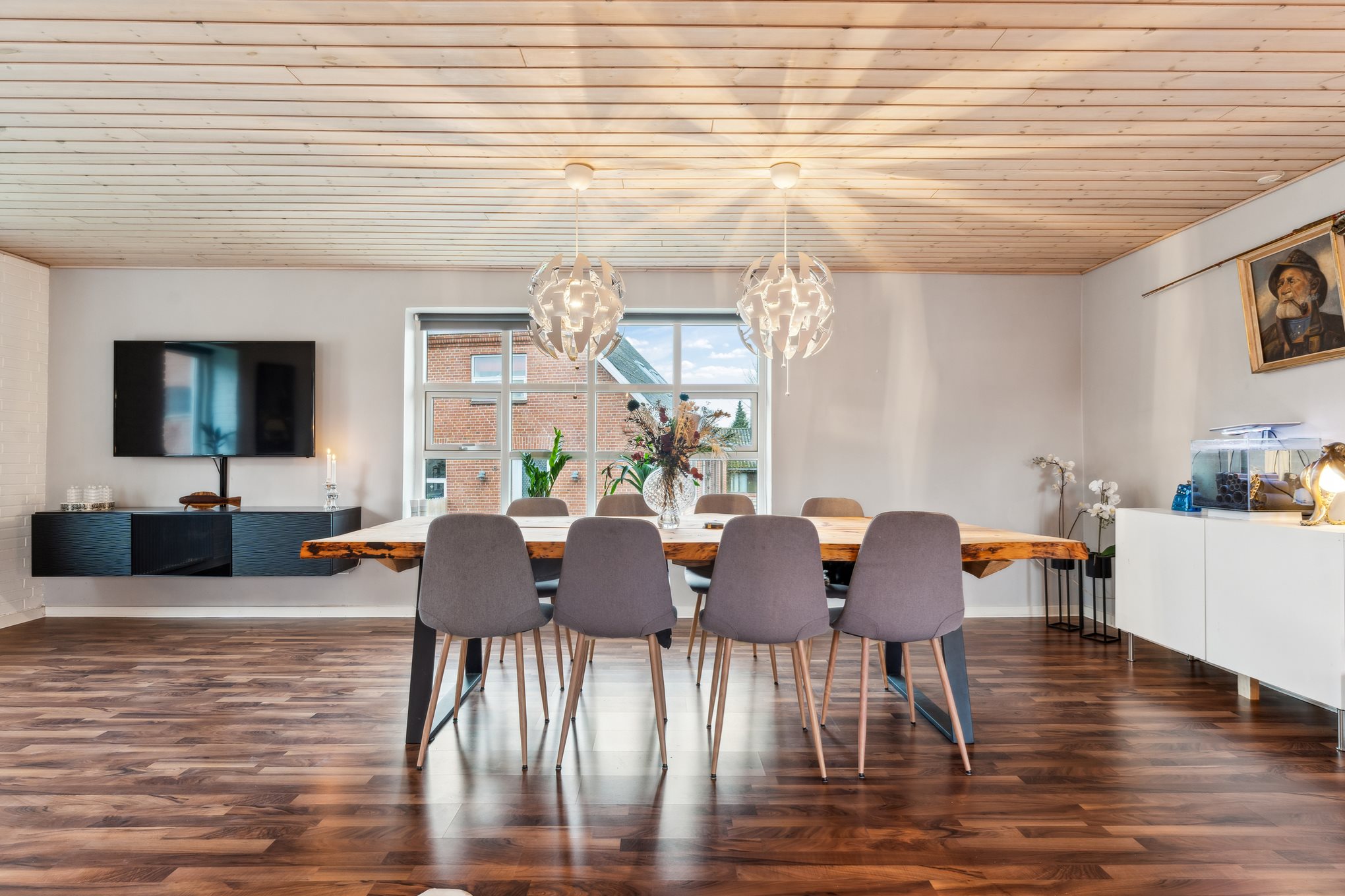 Fremhævet stue billede i fuldskærmstilstand. Billede af Stadionvej 4, Hammershøj, 8830 Tjele