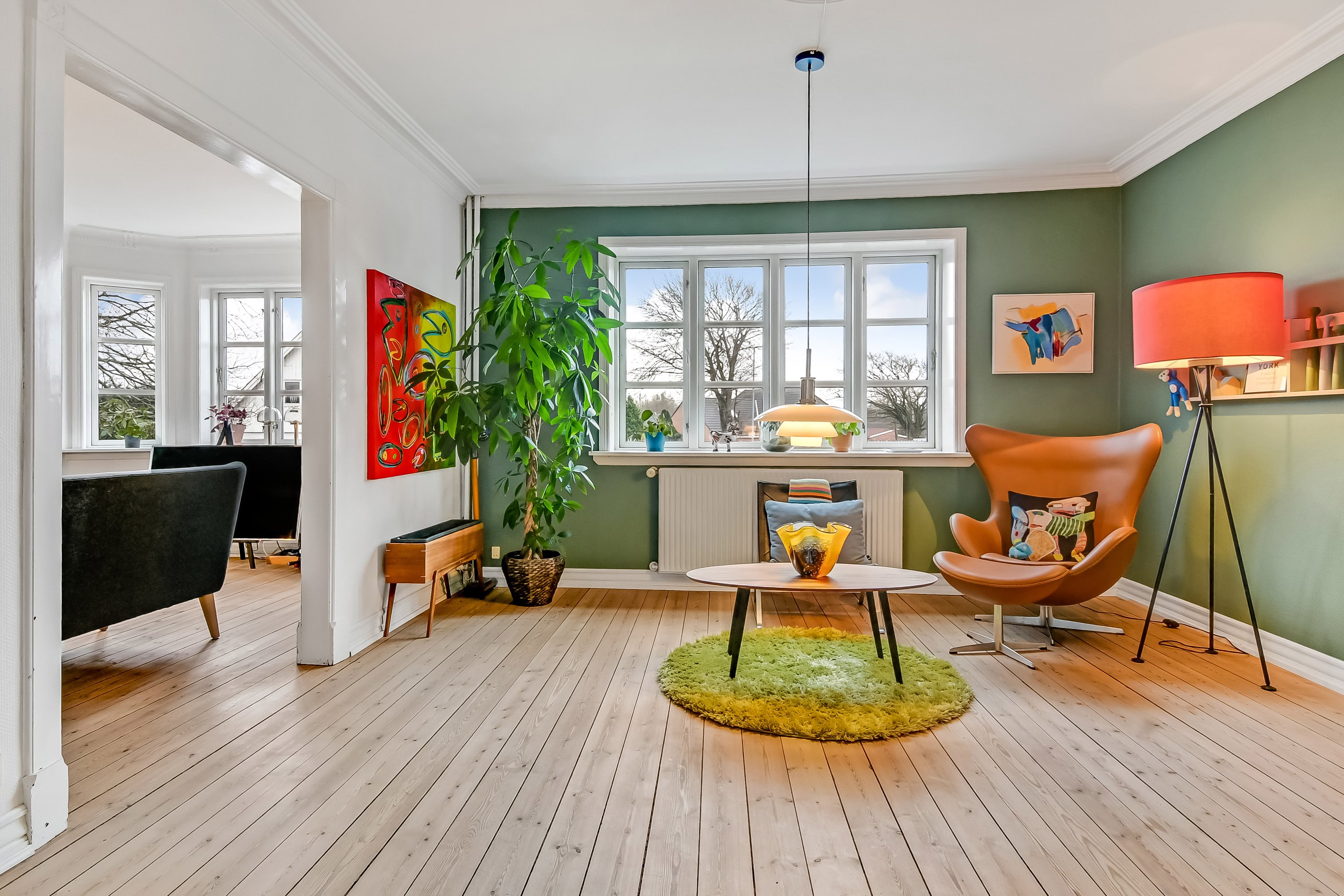 Fremhævet stue billede i fuldskærmstilstand. Billede af Skolebakken 6, 6700 Esbjerg