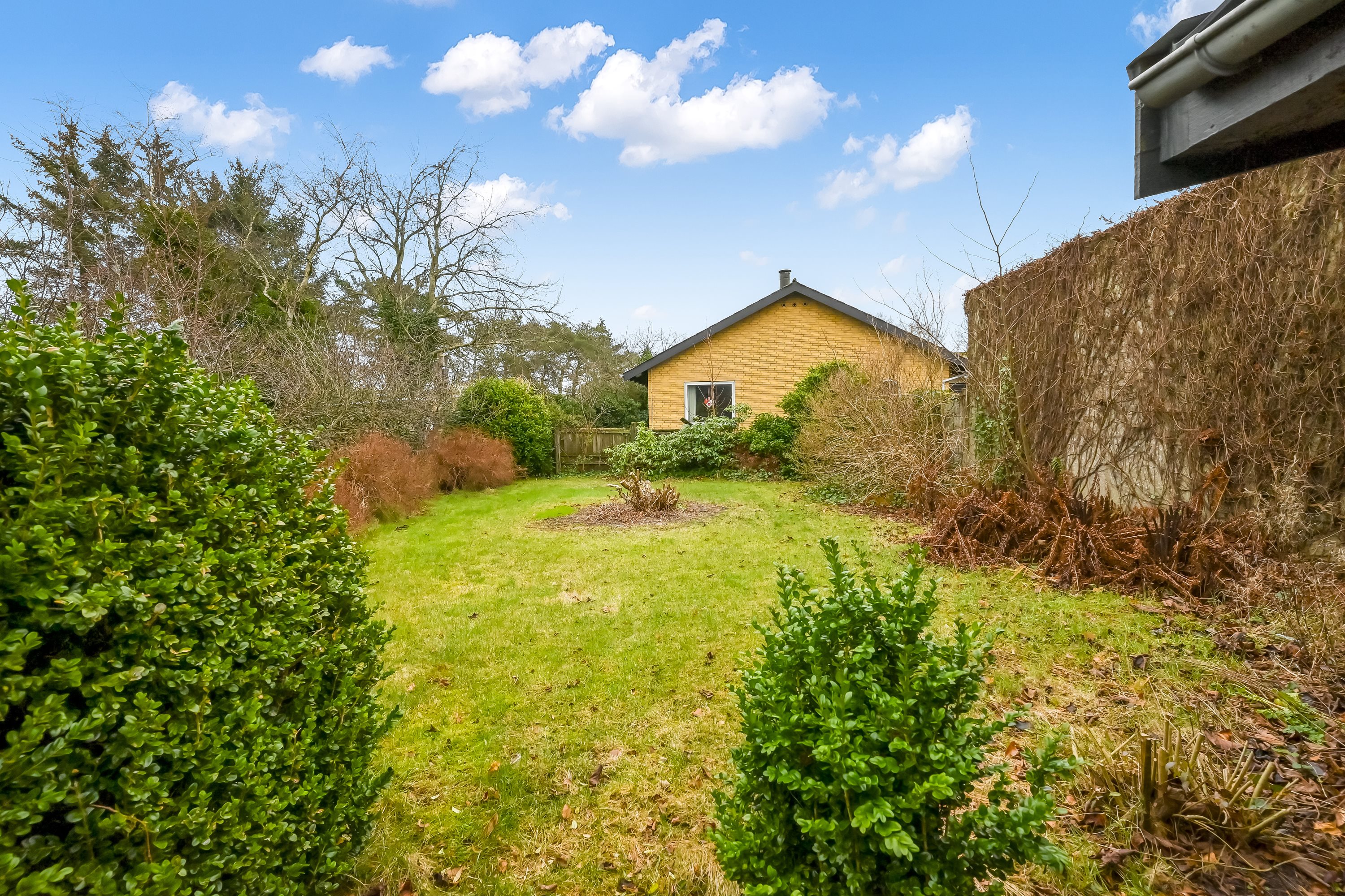 Fremhævet have billede i fuldskærmstilstand. Billede af Skjernvej 23, 7500 Holstebro