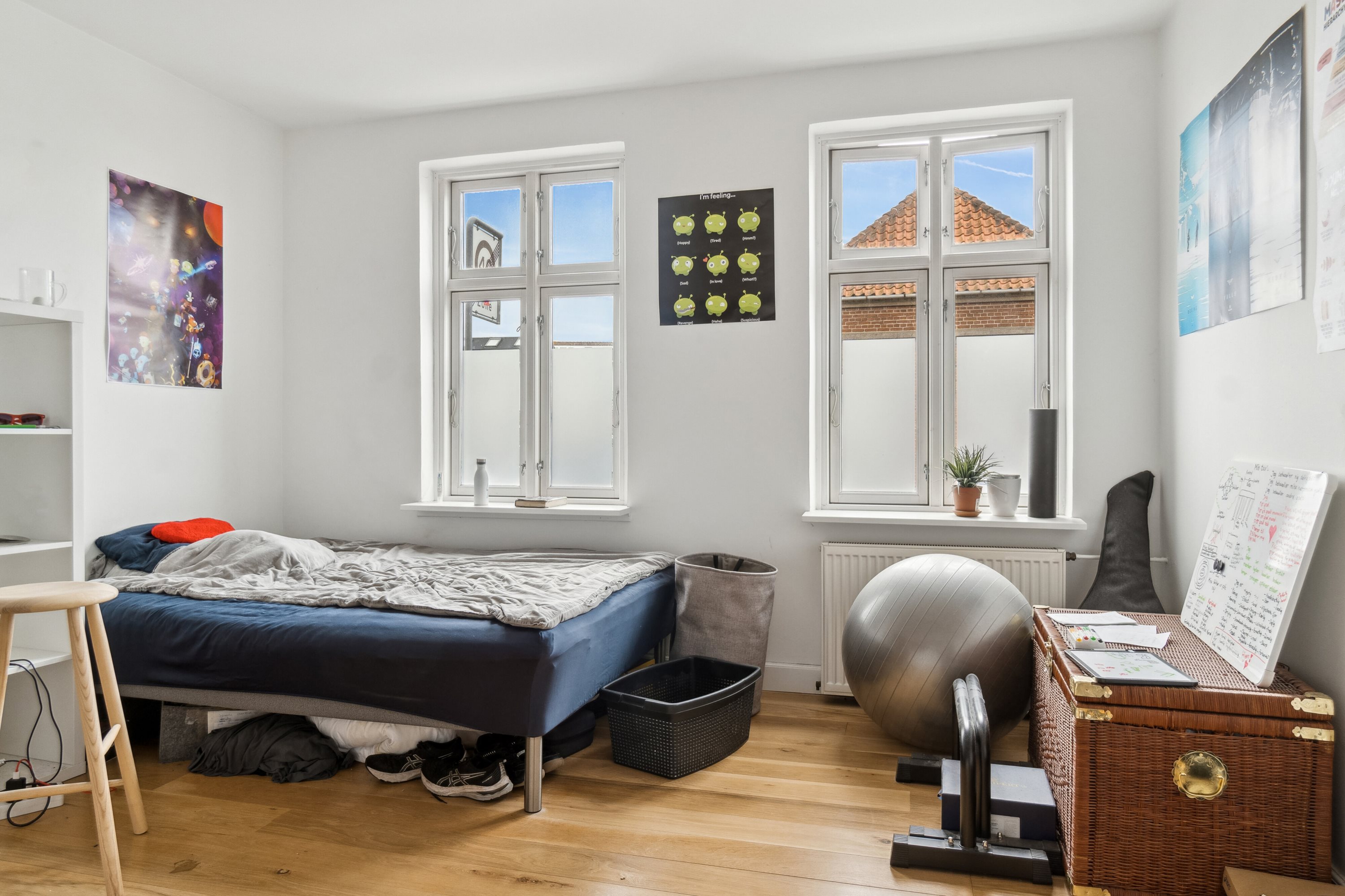 Fremhævet værelse billede i fuldskærmstilstand. Billede af Sdr.Stationsvej 38, 4200 Slagelse