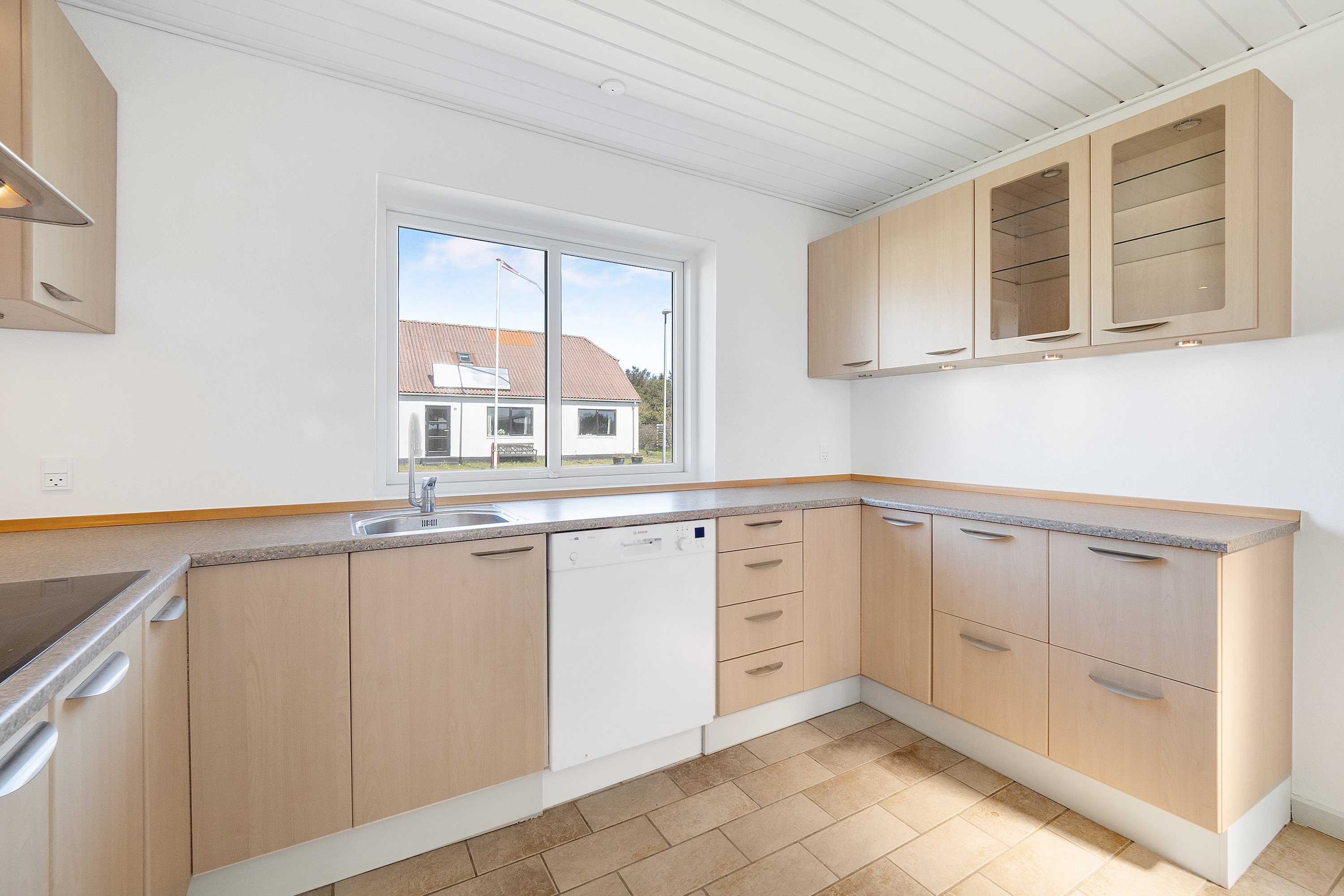 Fremhævet køkken billede i fuldskærmstilstand. Billede af Stenbjerg Kirke Vej 97A, Stenbjerg, 7752 Snedsted