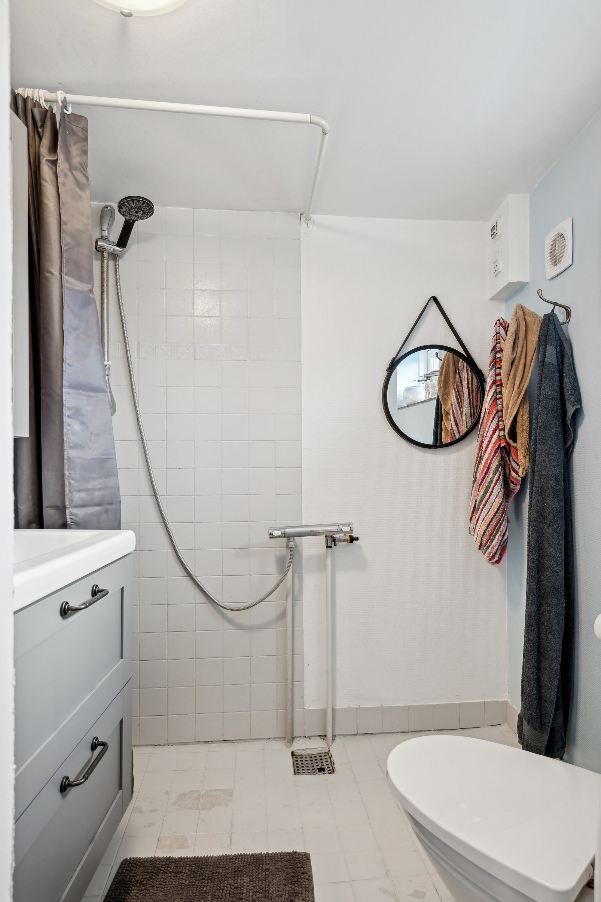 Fremhævet badeværelse billede i fuldskærmstilstand. Billede af Skelbyvej 55, Skelby, 4160 Herlufmagle