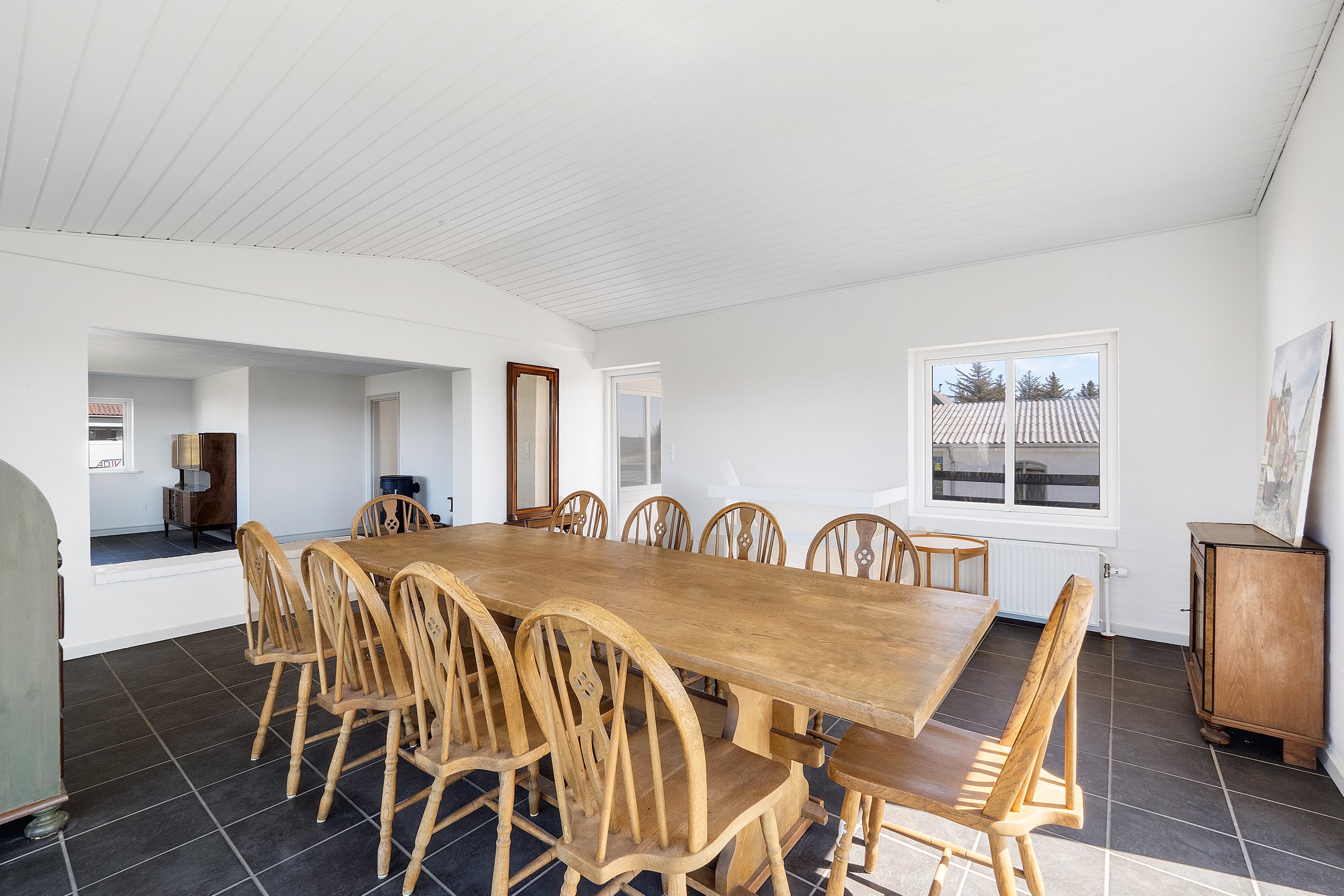 Fremhævet stue billede i fuldskærmstilstand. Billede af Stenbjerg Kirke Vej 97A, Stenbjerg, 7752 Snedsted